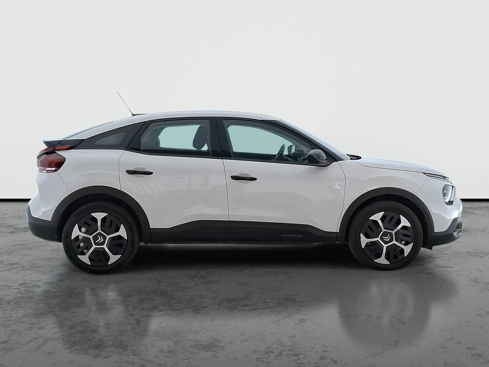 Citroën C4, 1.5 BlueHDi, Feel, ČR,1.maj - fotka 6
