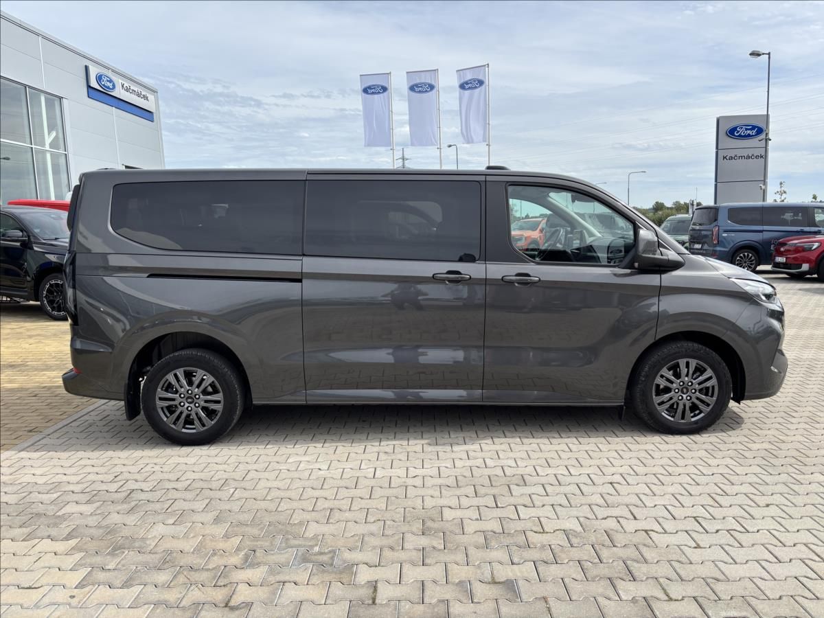 Ford Tourneo Custom, 2,0 125kW L2 Titanium  DPH - fotka 6