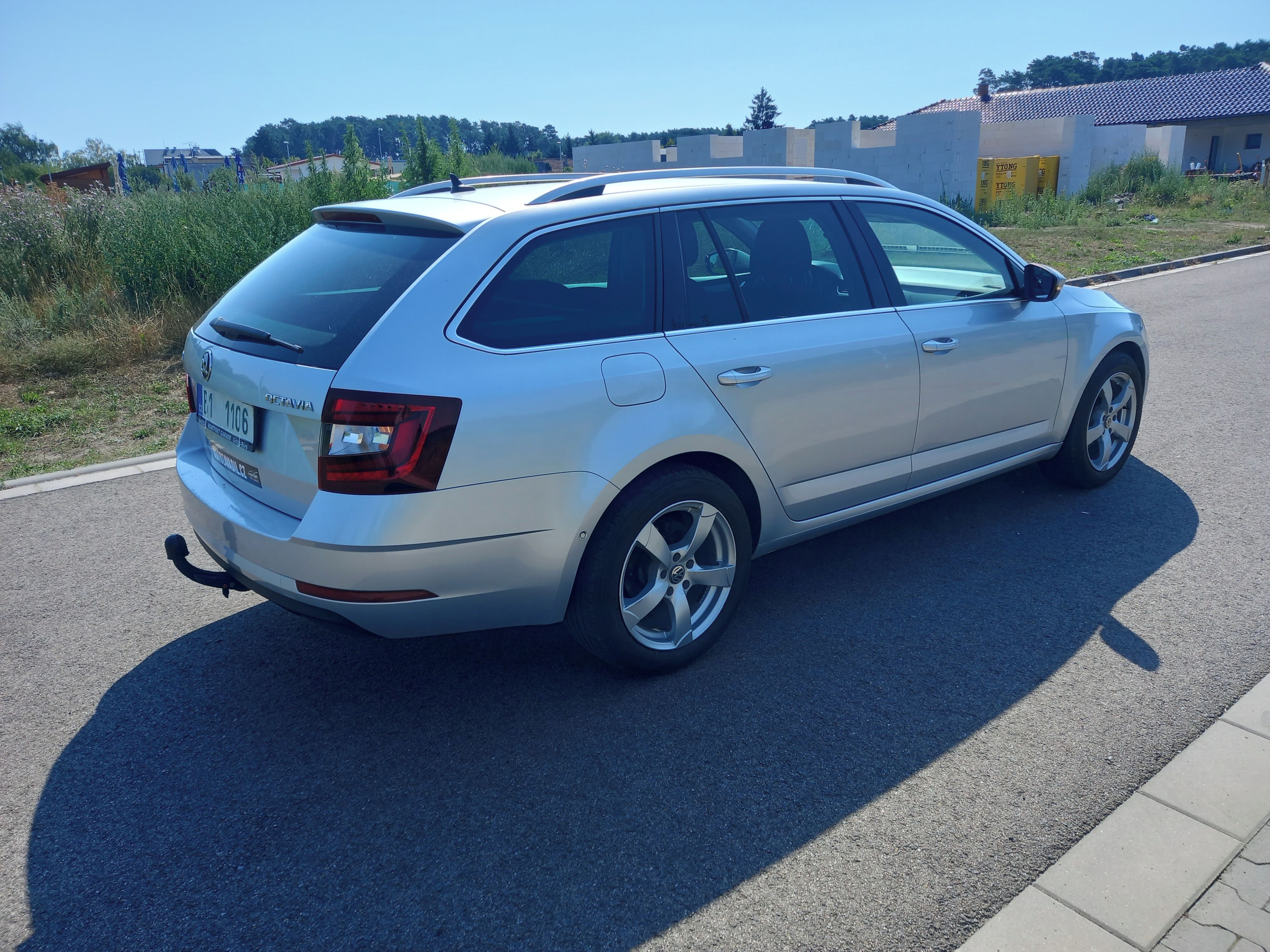 Škoda Octavia, 2,0TDI-LED-ACC-KAMERA-STYLE - fotka 5