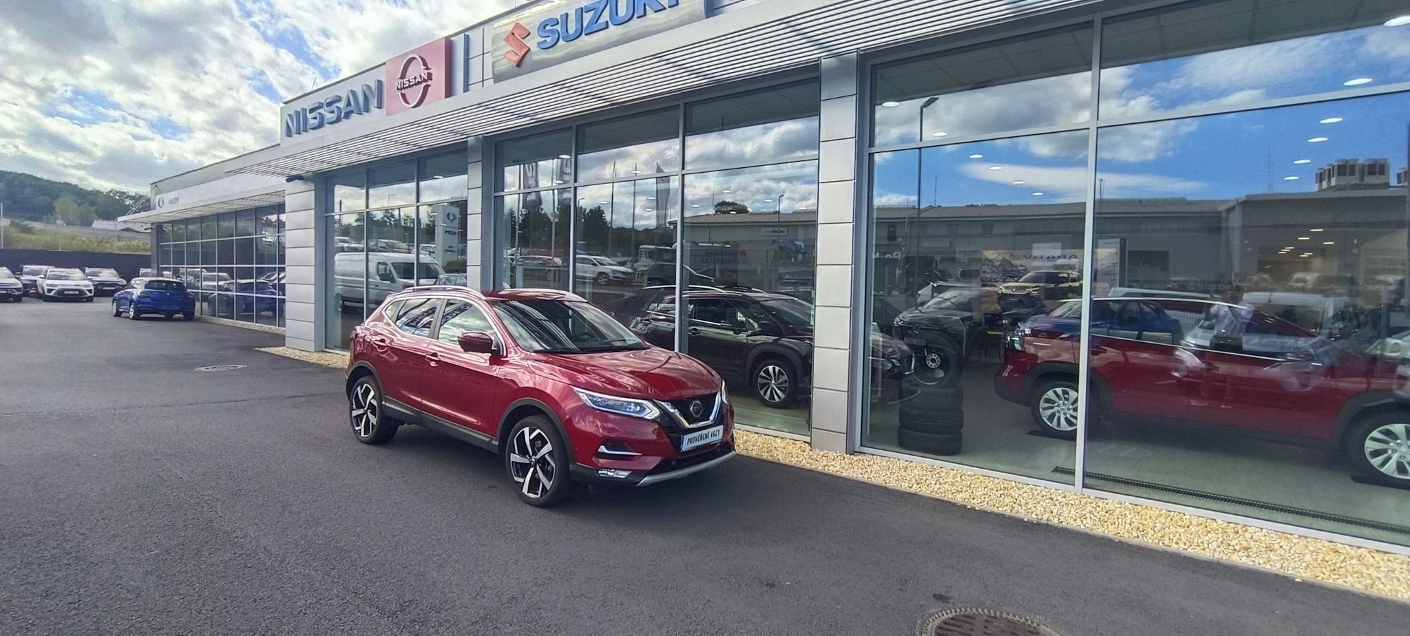 Nissan Qashqai, 1,2 T-GDI TEKNA, ČR, SERVIS - fotka 2