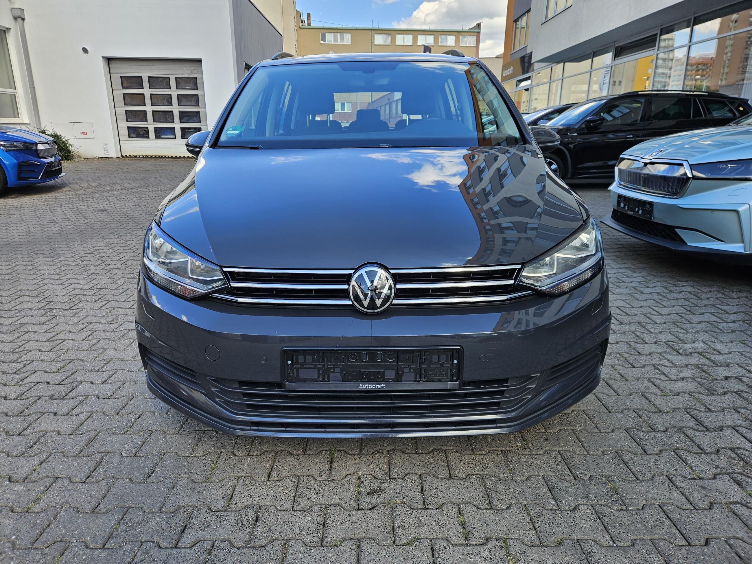 Volkswagen Touran, 2.0 TDI 110kW DSG / Tažné - fotka 2