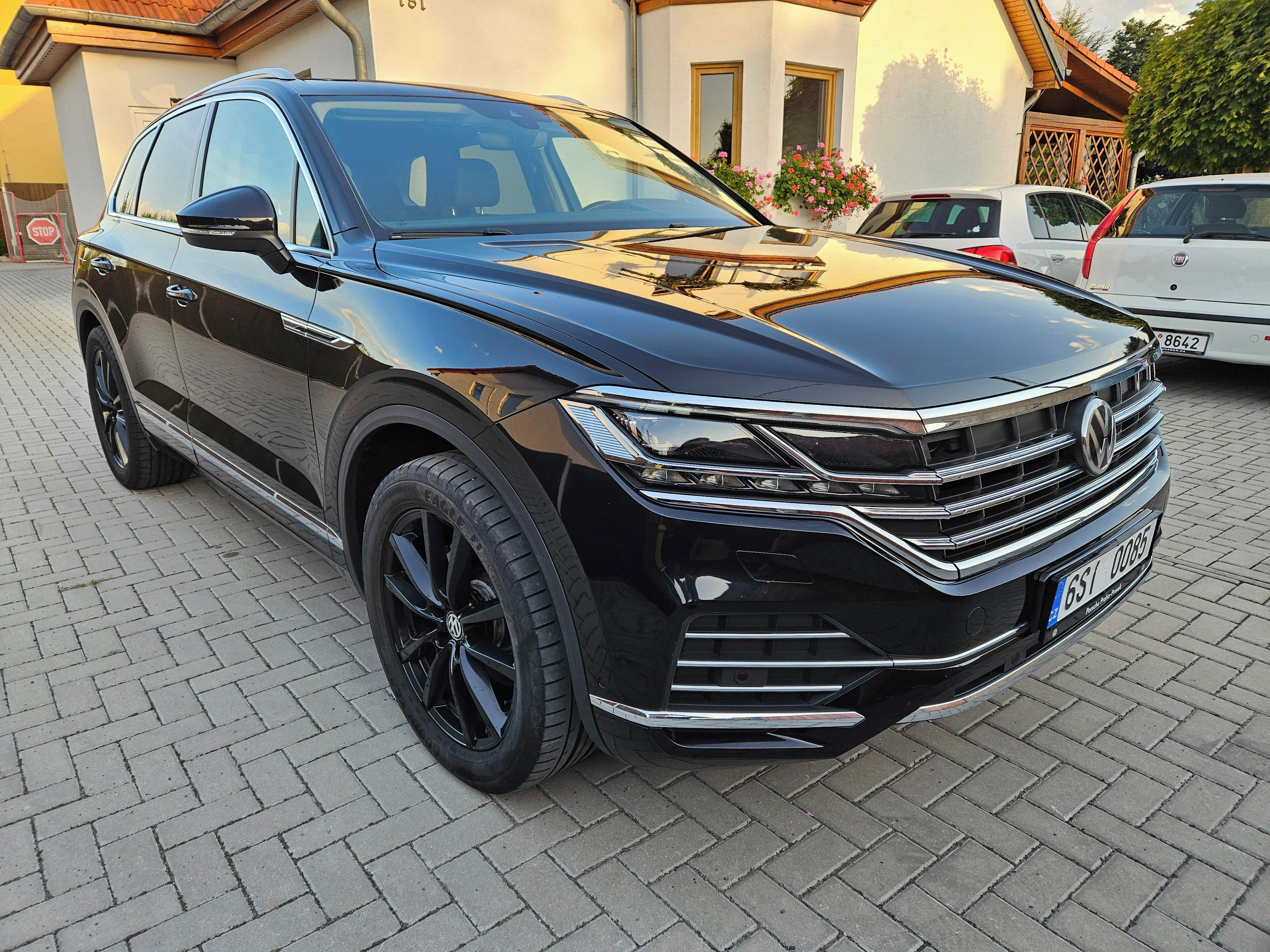 Volkswagen Touareg, 3.0 TDi 210KW ELEGANCE MATRIX - fotka 3