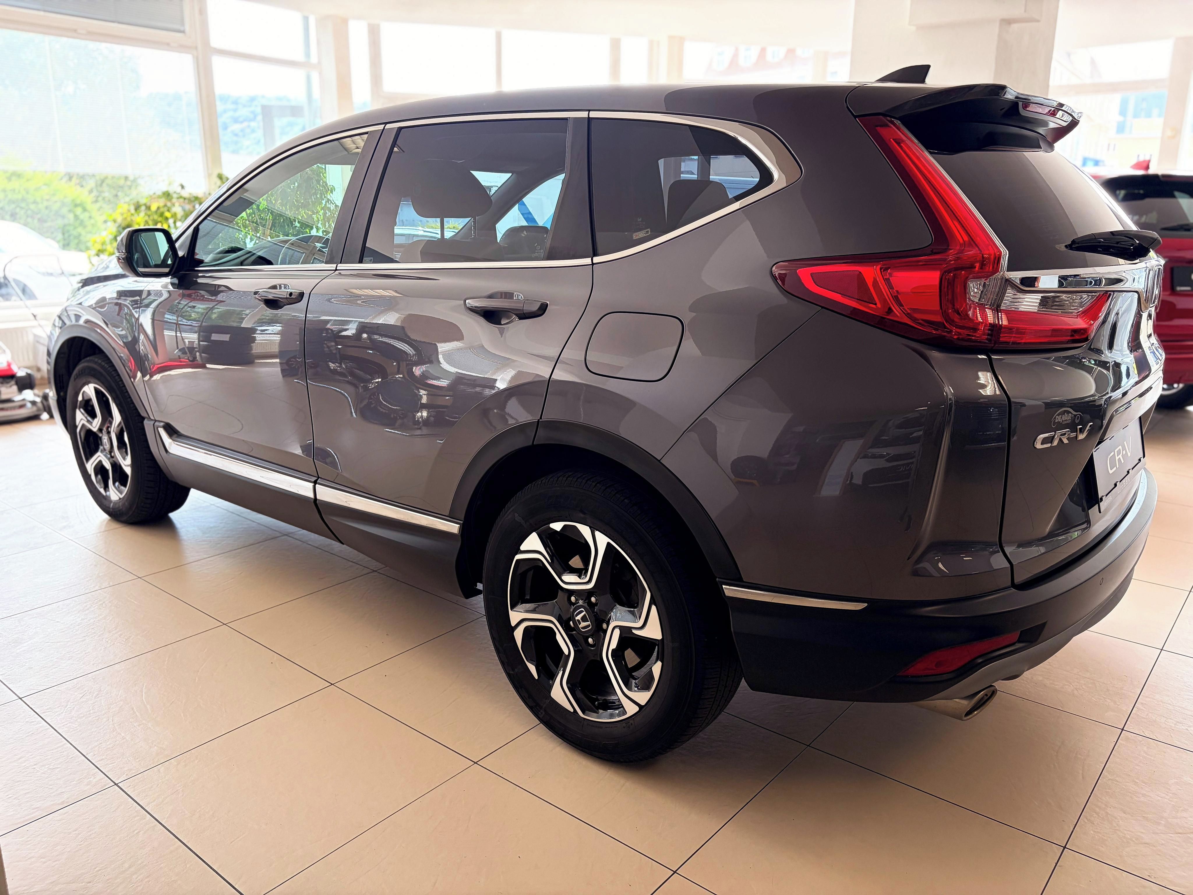 Honda CR-V, 1,5 Turbo 6MT Elegance AWD - fotka 3