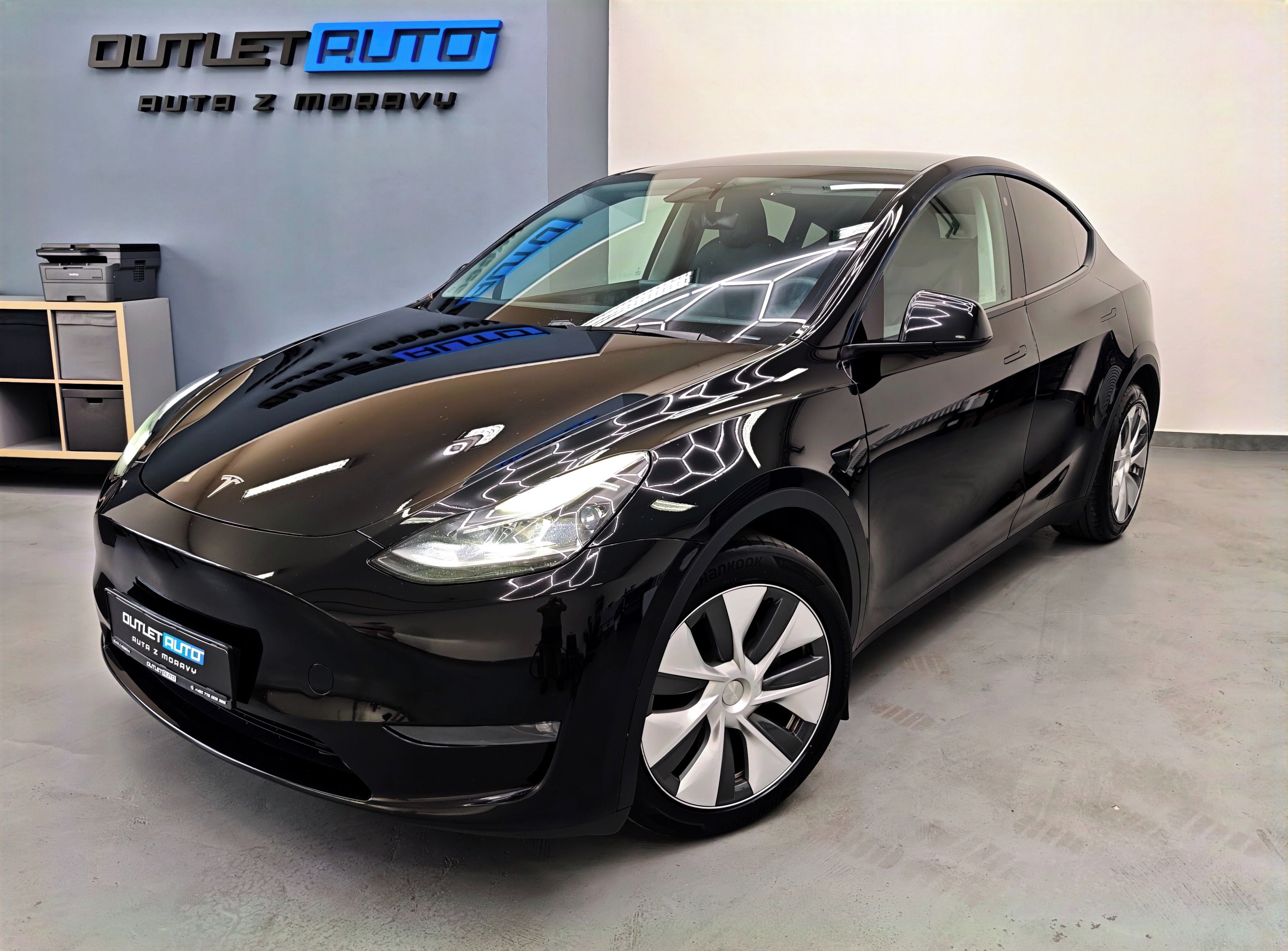 Tesla Model Y, LONG RANGE,4X4,2023,TAŽNE,DPH