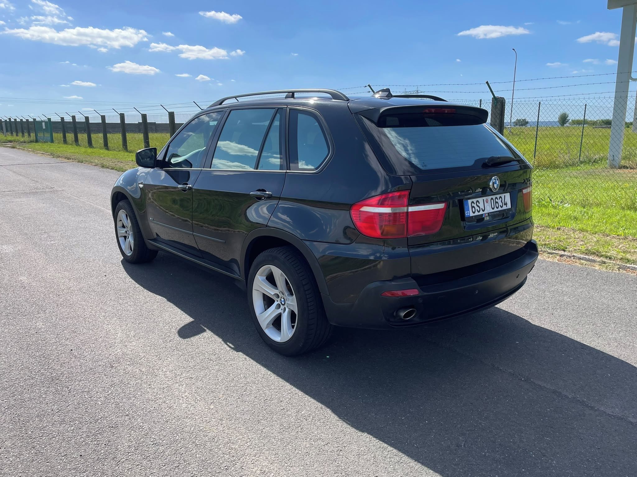 BMW X5, 3.0D M27 173kw, zachovalý stav - fotka 3