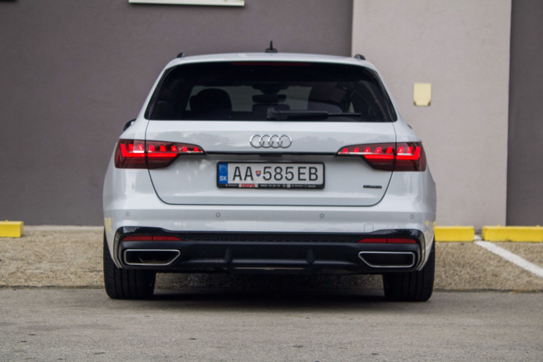 Audi A4 Avant - fotka 6