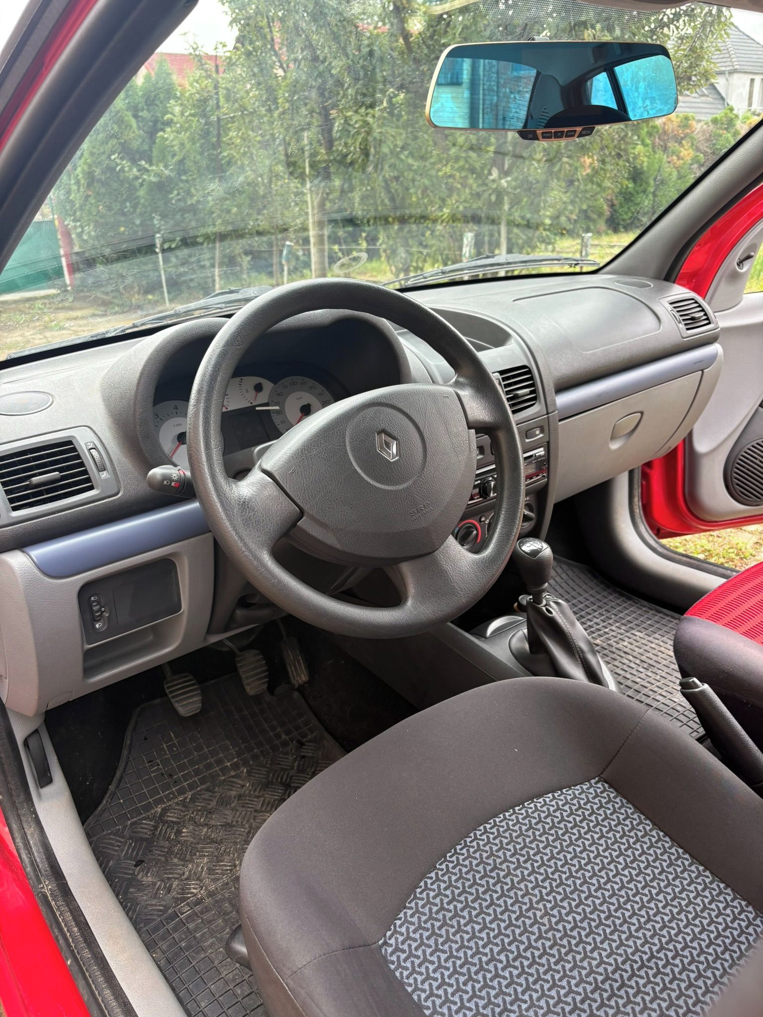 Renault Thalia, 1.2 16V 1.maj, nová STK, tažné - fotka 6