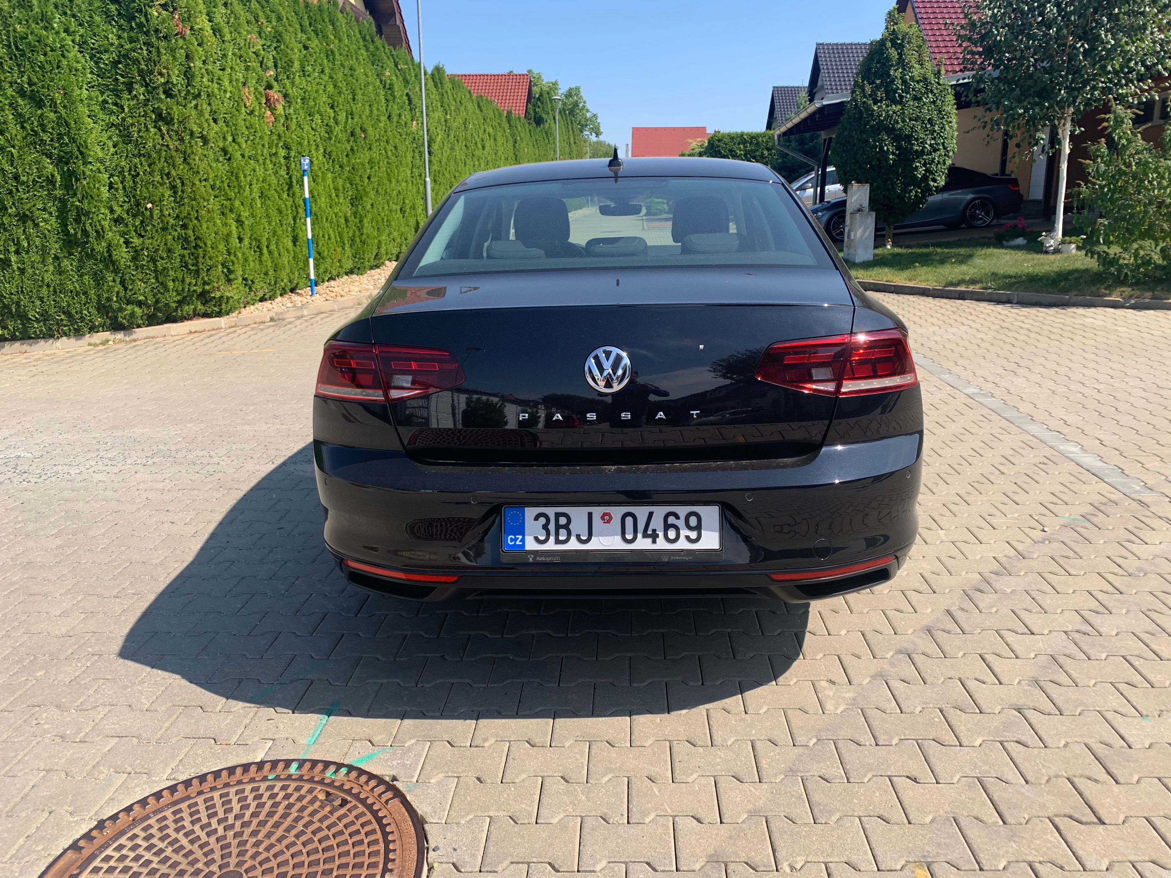Volkswagen Passat - fotka 2