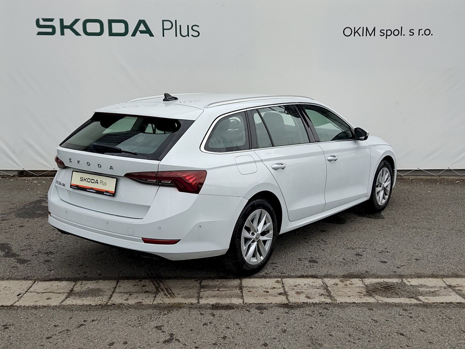 Škoda Octavia, Combi Style 2,0 Tdi 110 Kw DSG - fotka 2
