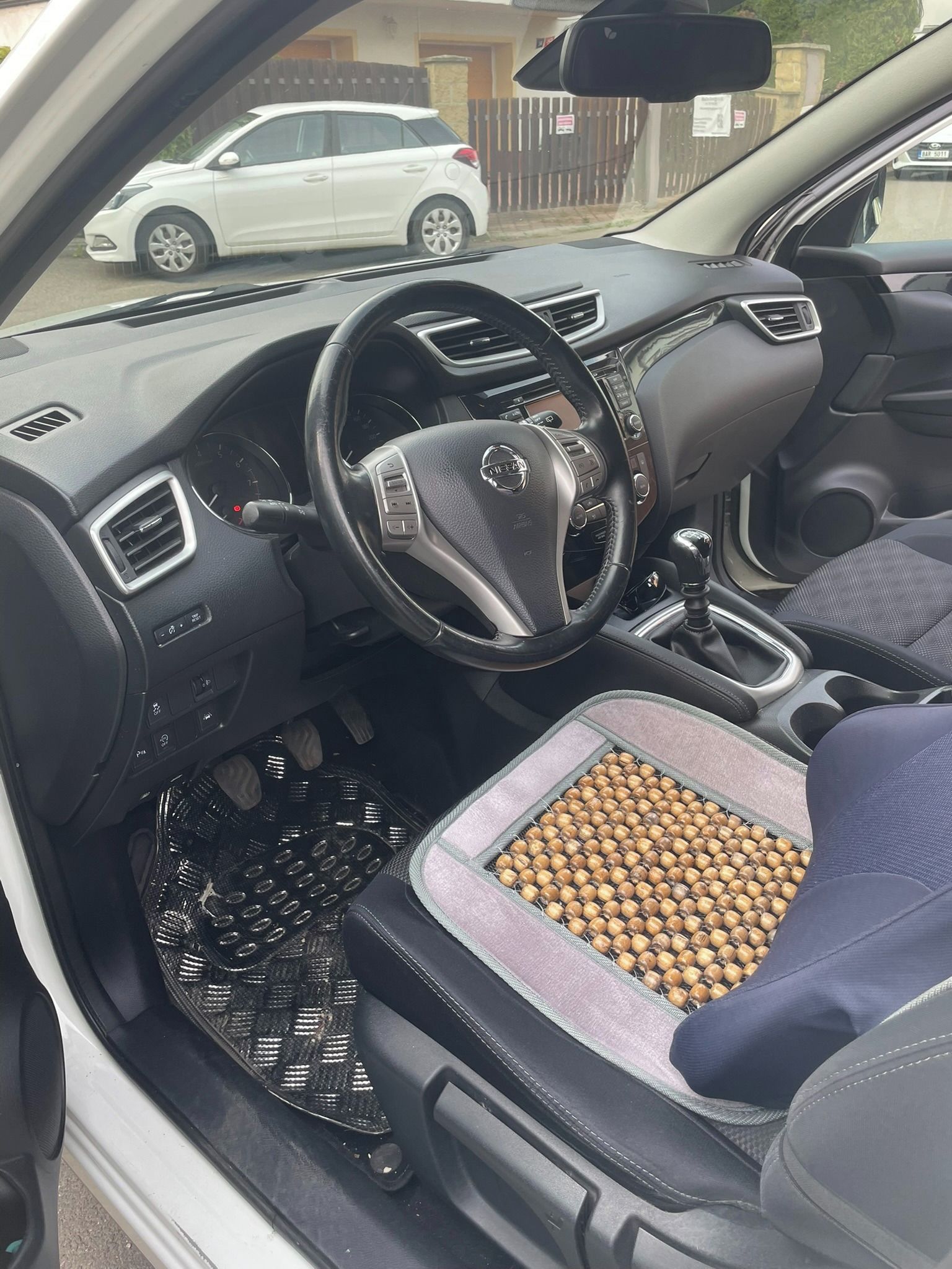 Nissan Qashqai - fotka 6