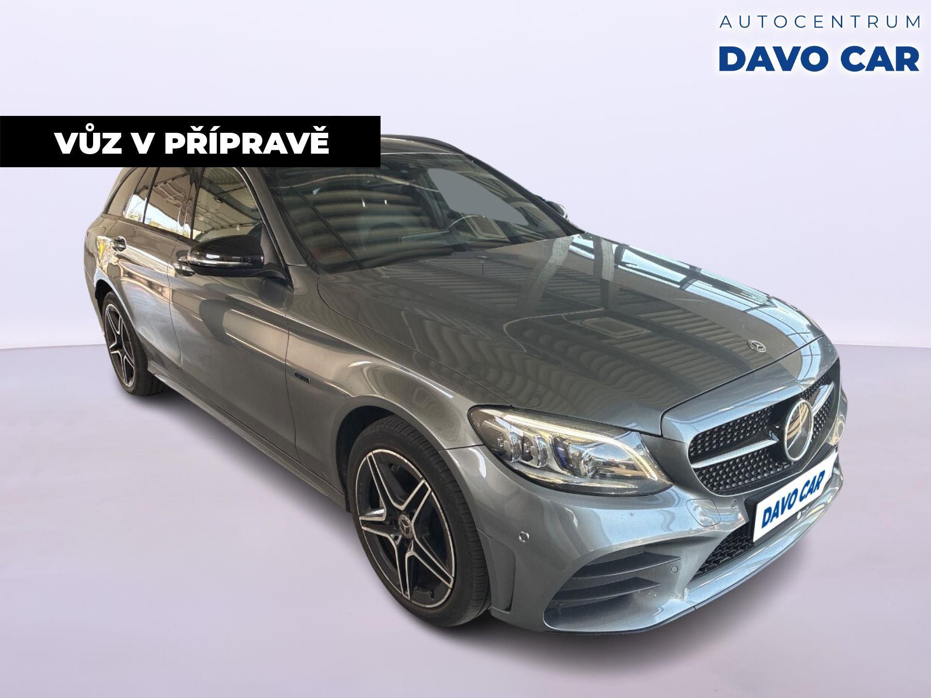 Mercedes-Benz Třídy C, 2,0 300de 143kW AMG Night LED - fotka 4