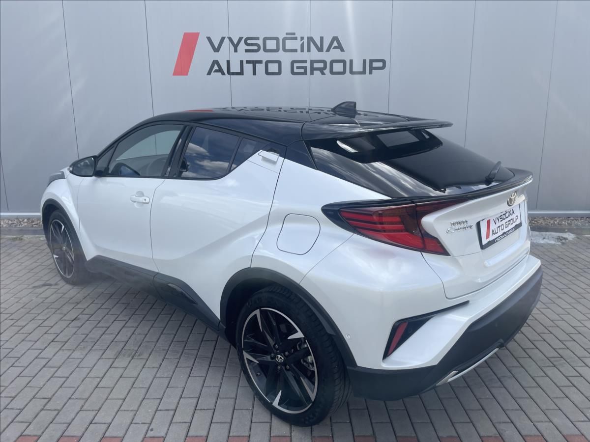 Toyota C-HR, 2,0 Hybrid GR Sport 1.Maj-CZ - fotka 2