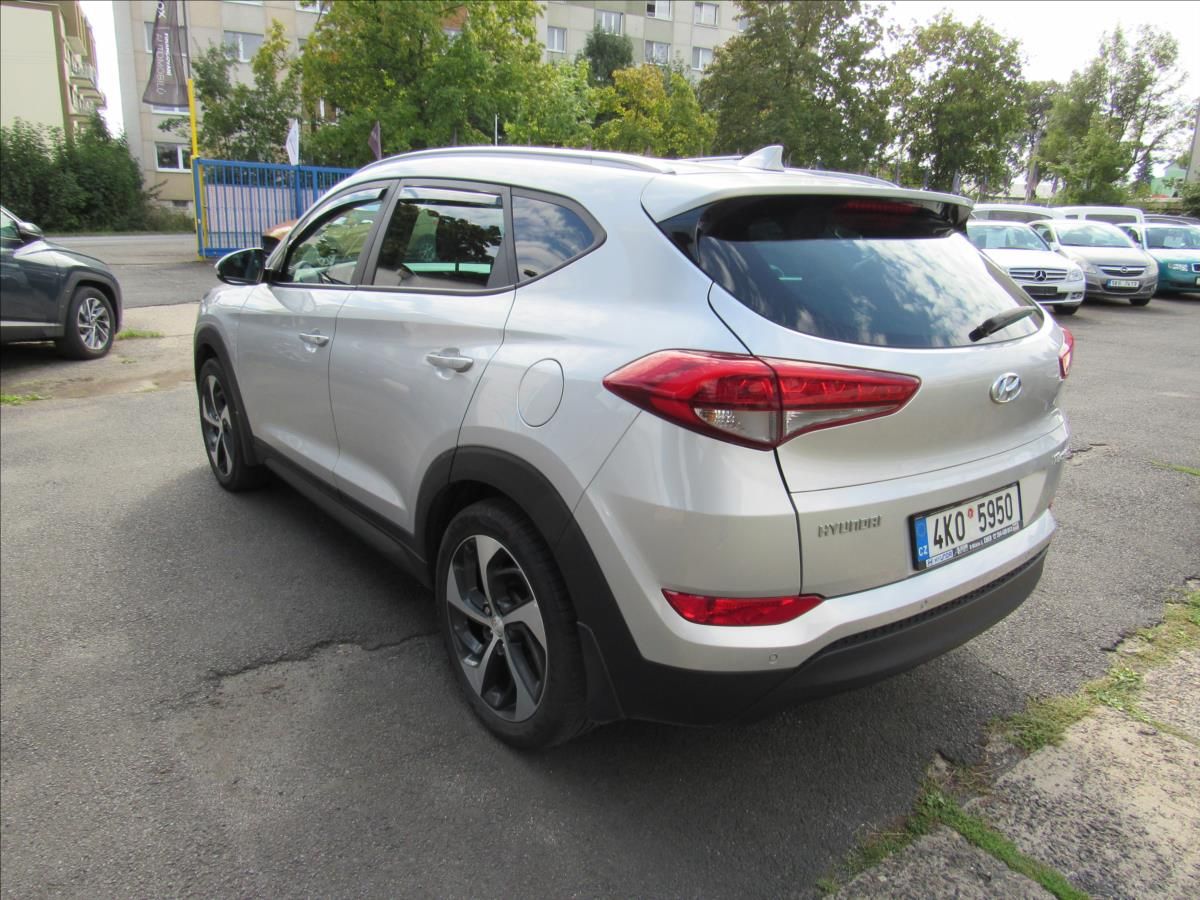Hyundai Tucson, 1,7 CRDi 85kW Nové v ČR - fotka 4