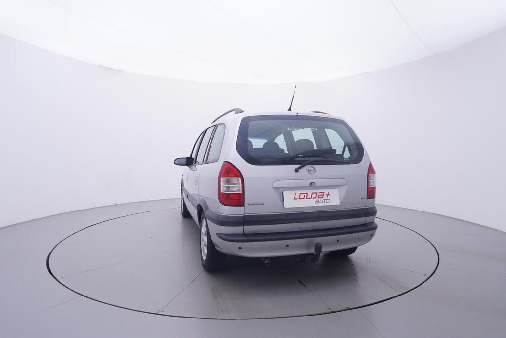 Opel Zafira, 1.8 16V 92 kW - fotka 4