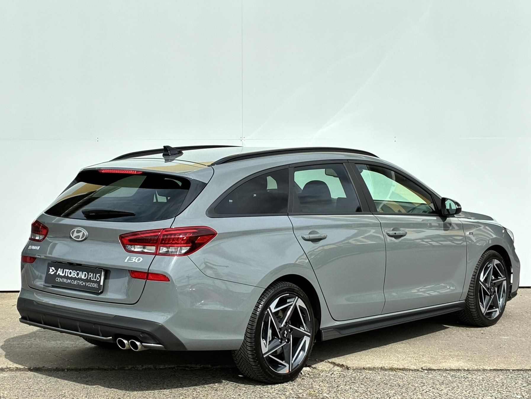 Hyundai i30, 1.5 T-GDI 103kW DCT N-Line - fotka 2