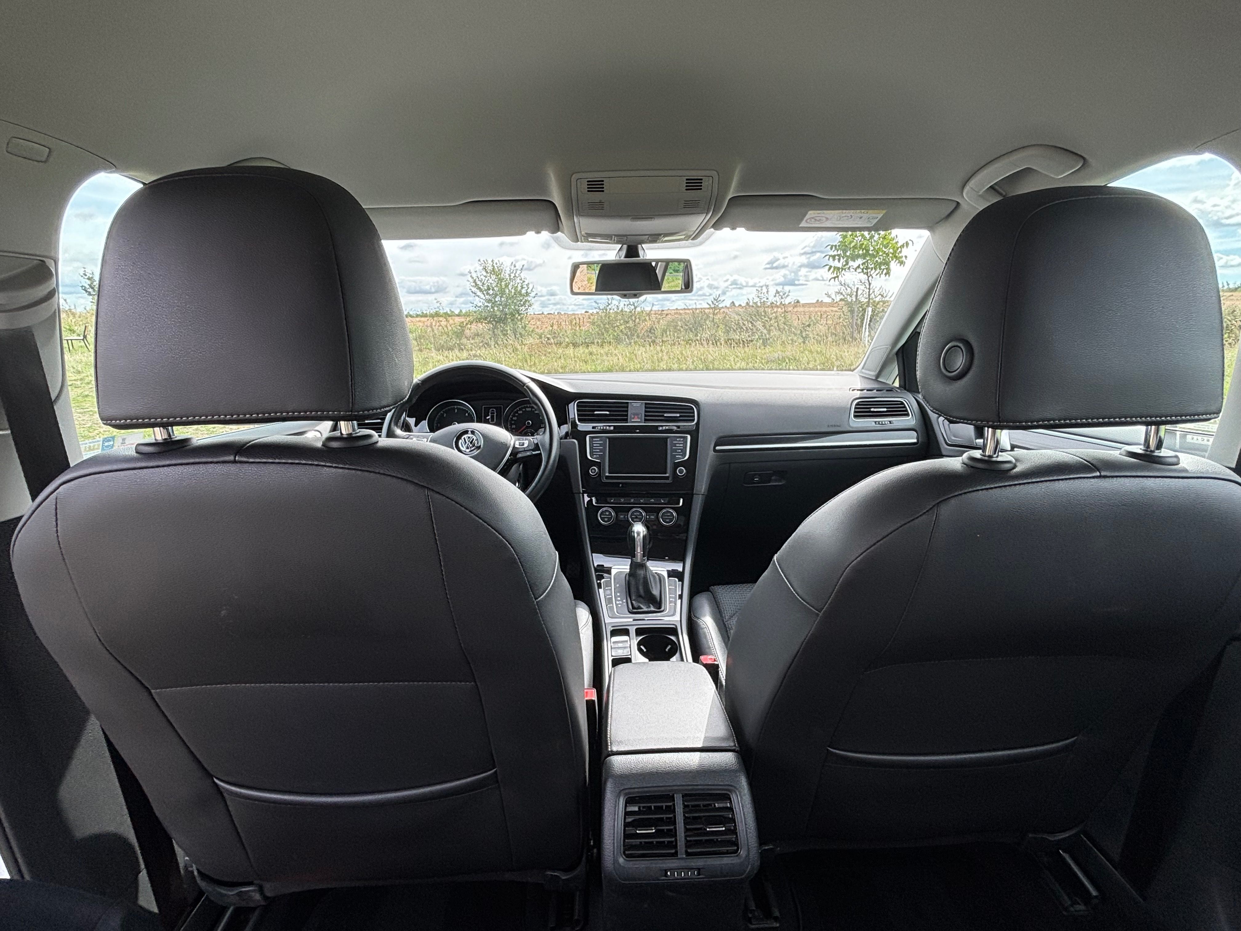 Volkswagen Golf, 1.6 TDI, CONSTRUCT; extra kola - fotka 2