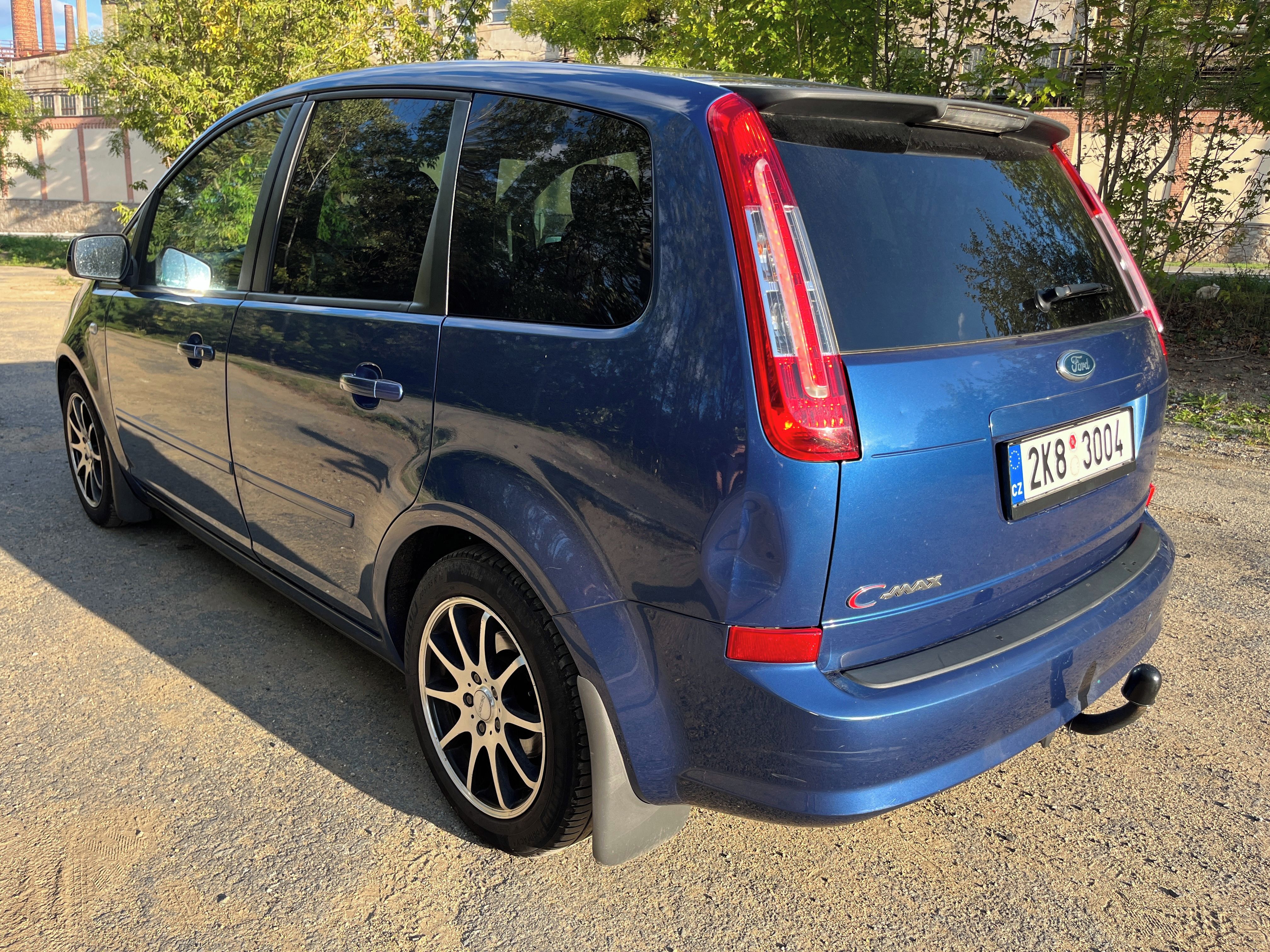 Ford C-MAX, 1.6i 74kw 1.majitel nové v Čr - fotka 4