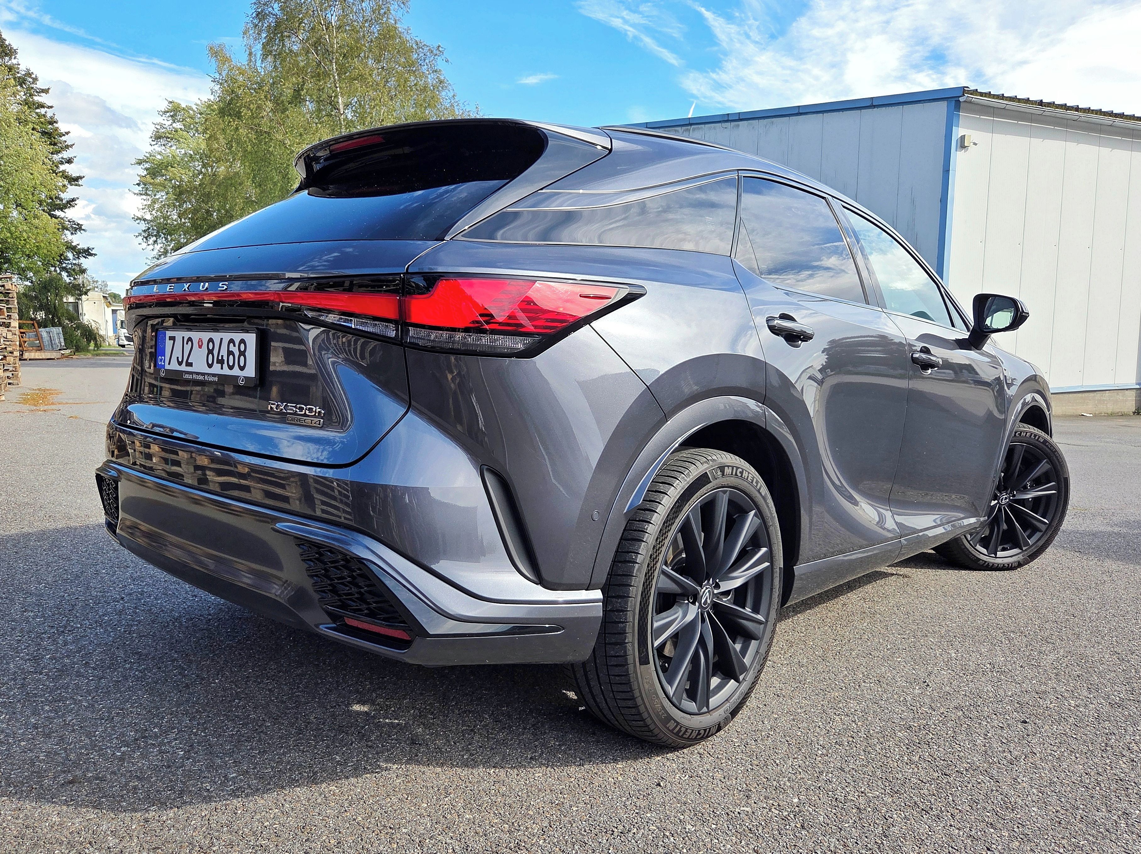 Lexus RX, 500h F-Sport PLUS - fotka 3