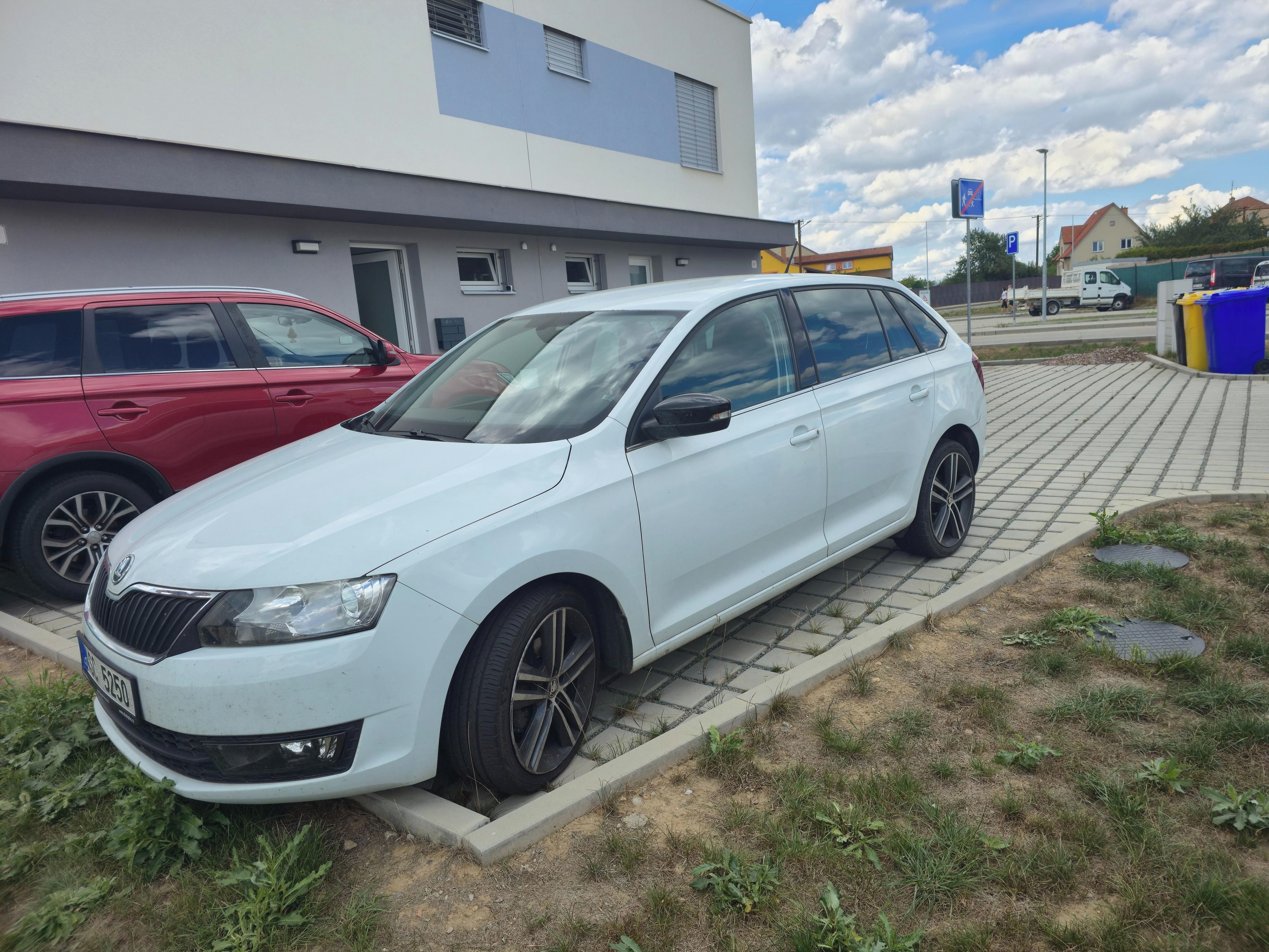 Škoda Rapid, Škoda Rapid 1,4 TSI 92 kw - fotka 3