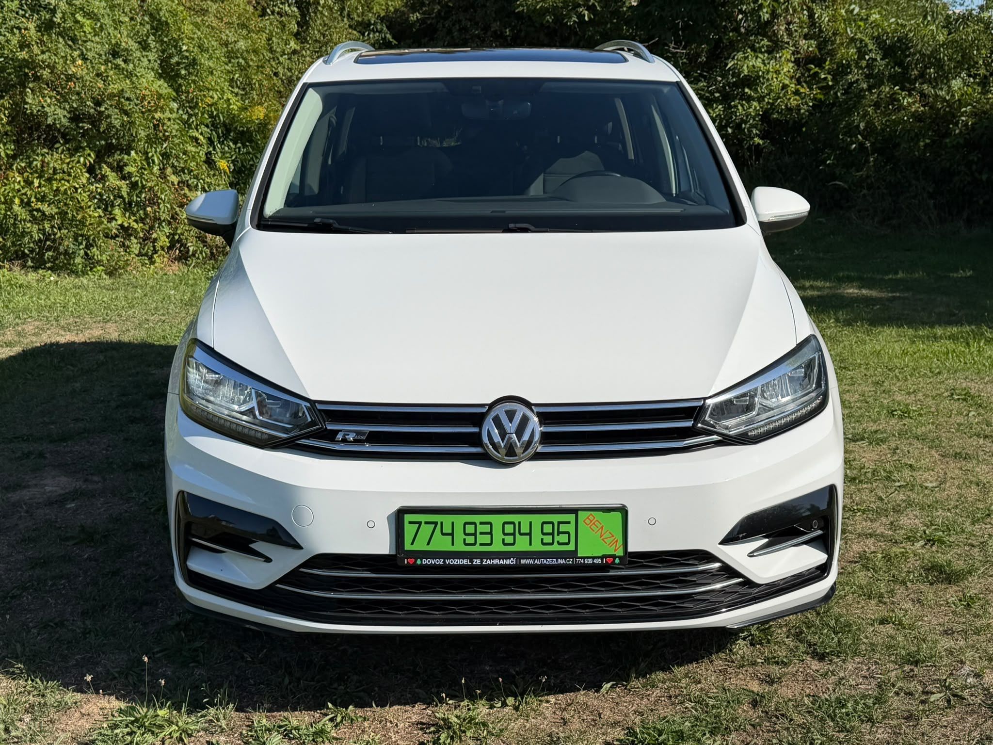 Volkswagen Touran, R-LINE 1,4 TSI - 7 MÍST, DSG - fotka 2
