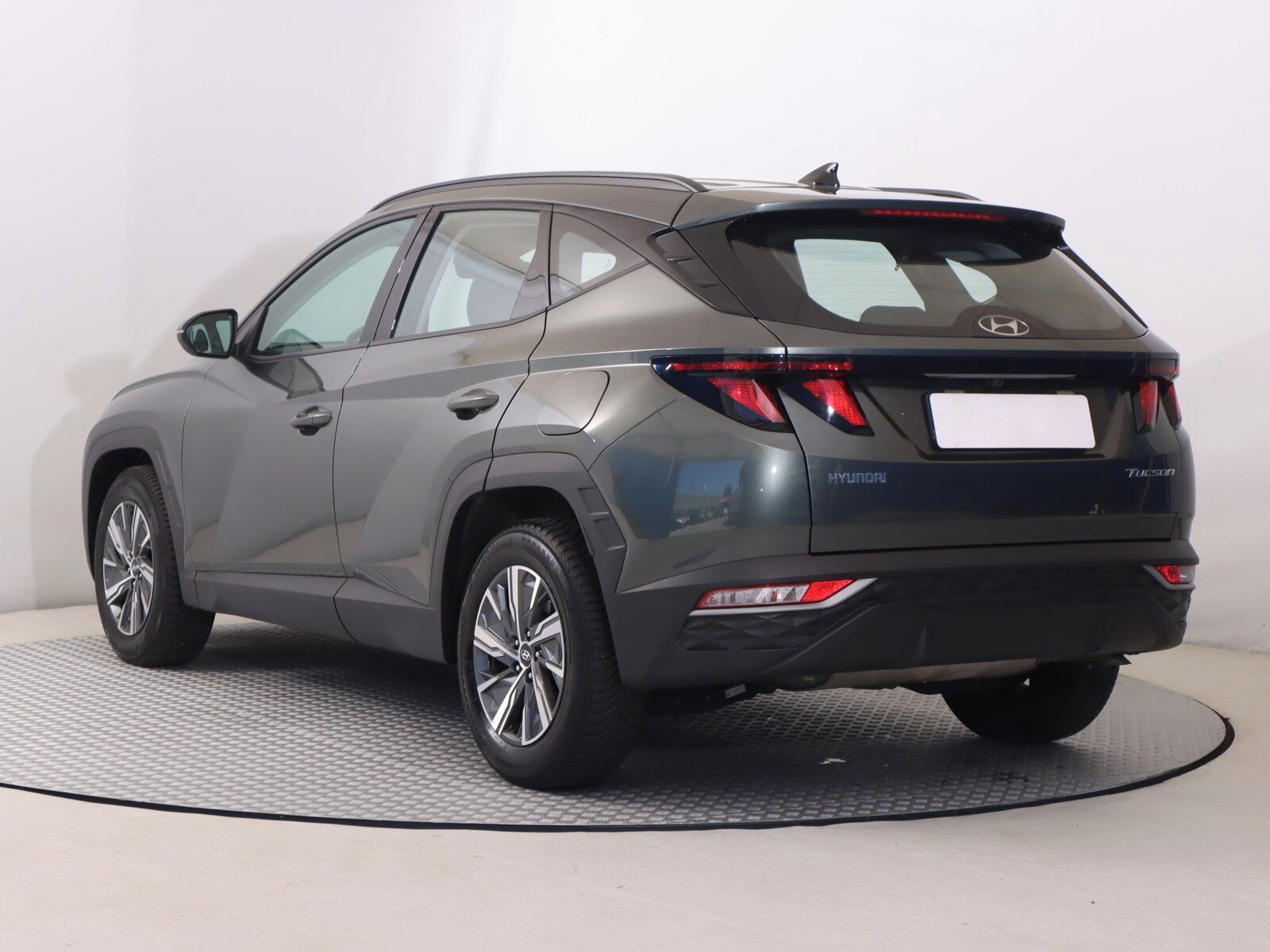 Hyundai Tucson, 1.6 T-GDI, Family, Serv.kniha - fotka 4