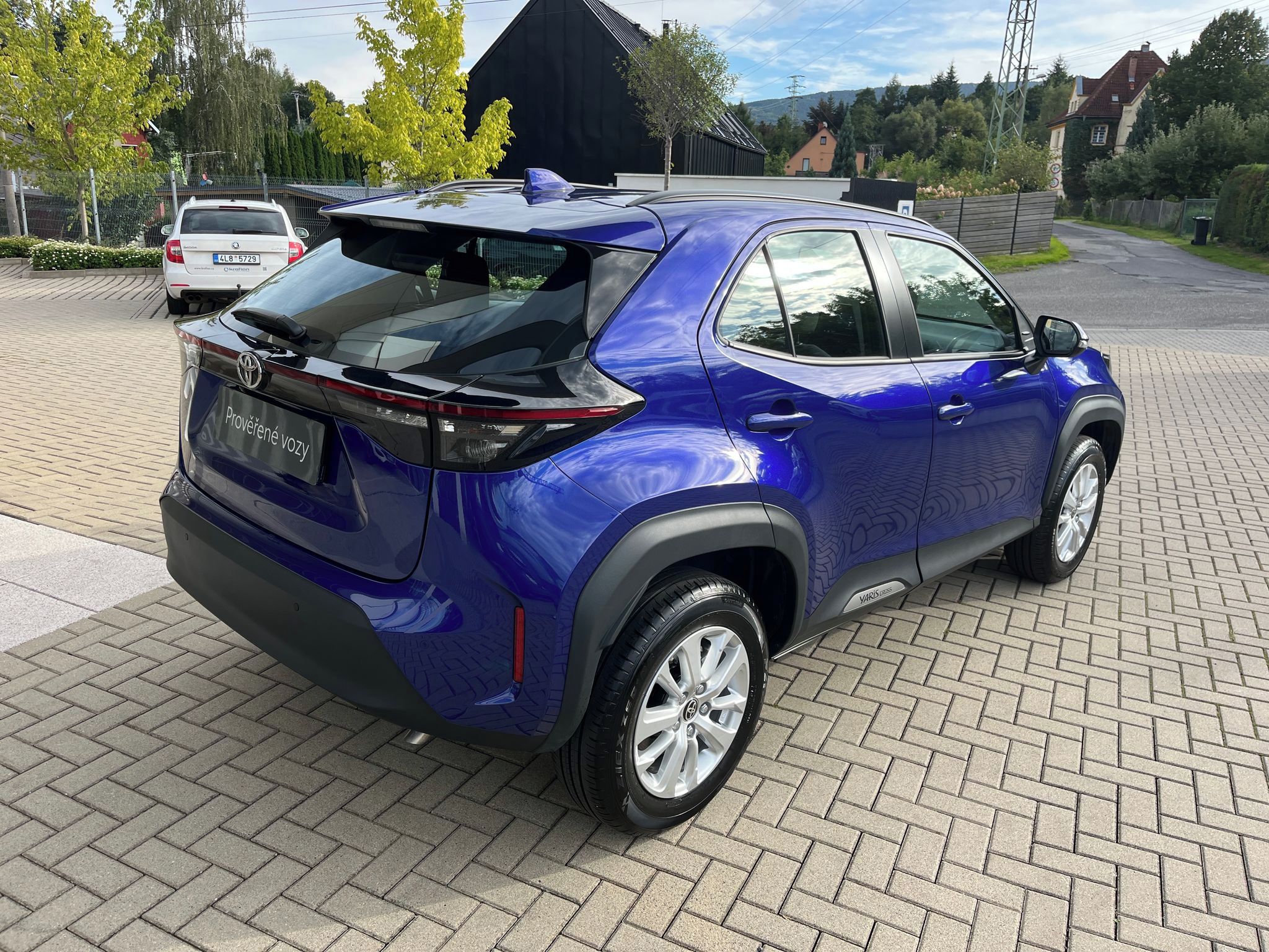 Toyota Yaris Cross, 1.5 Hybrid e-CVT Comfort - fotka 6