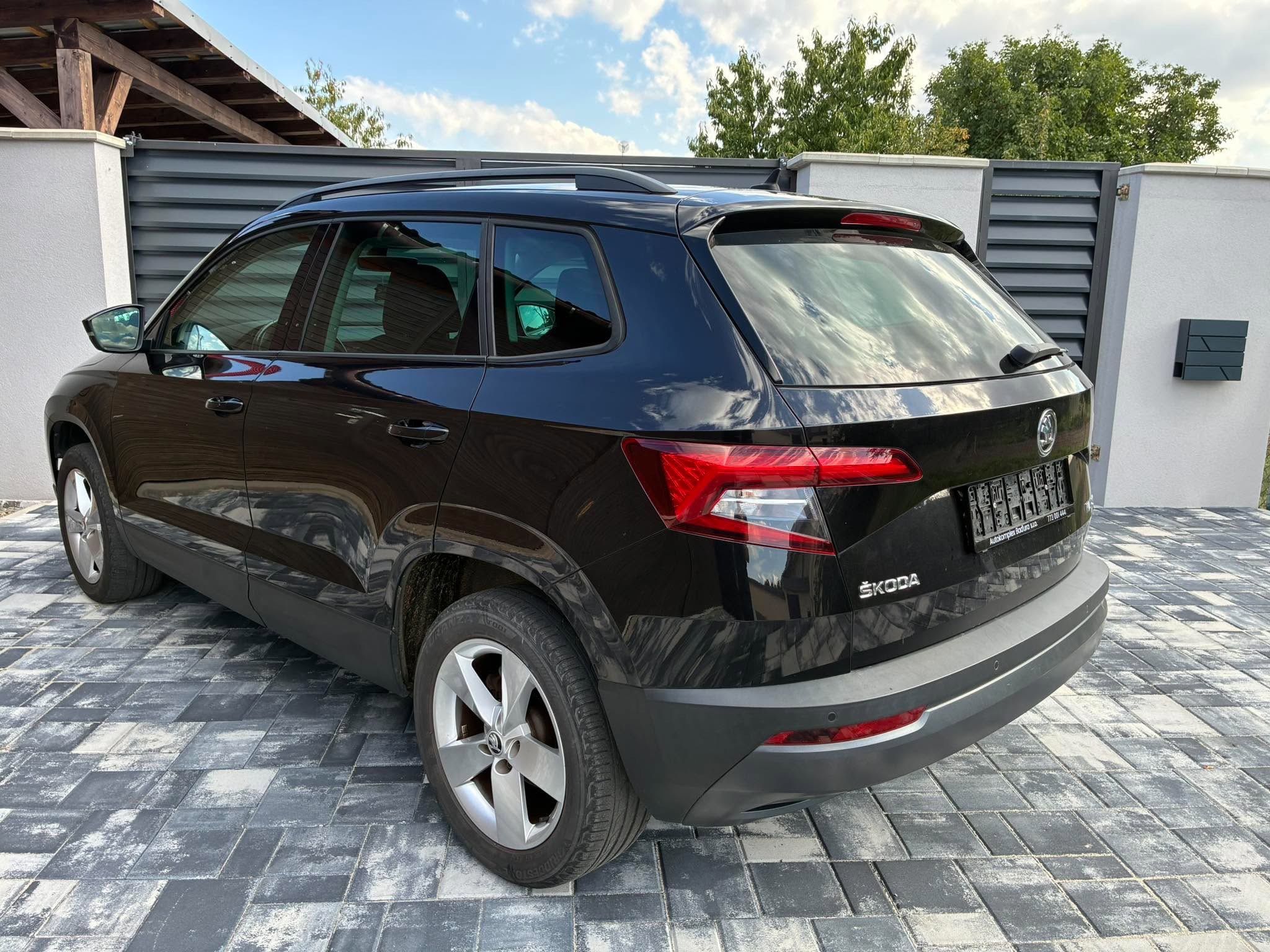 Škoda Karoq, 1.5 TSI 110kw DSG Kamera Tažné - fotka 4