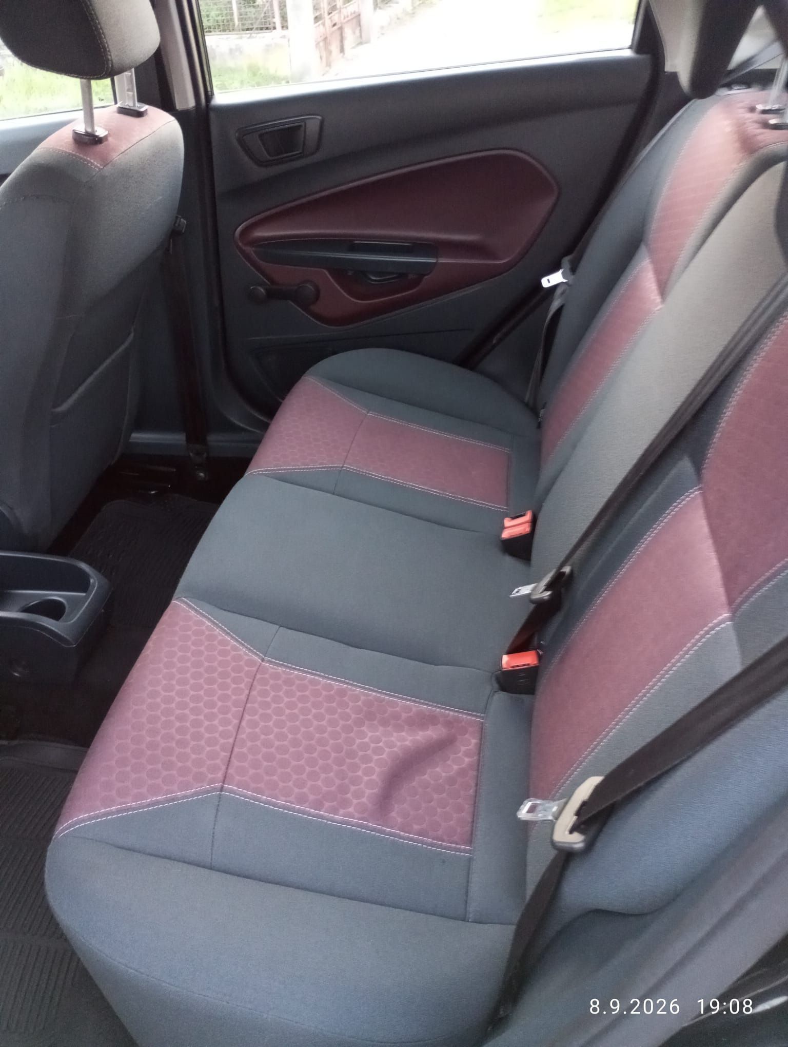 Ford Fiesta - fotka 5