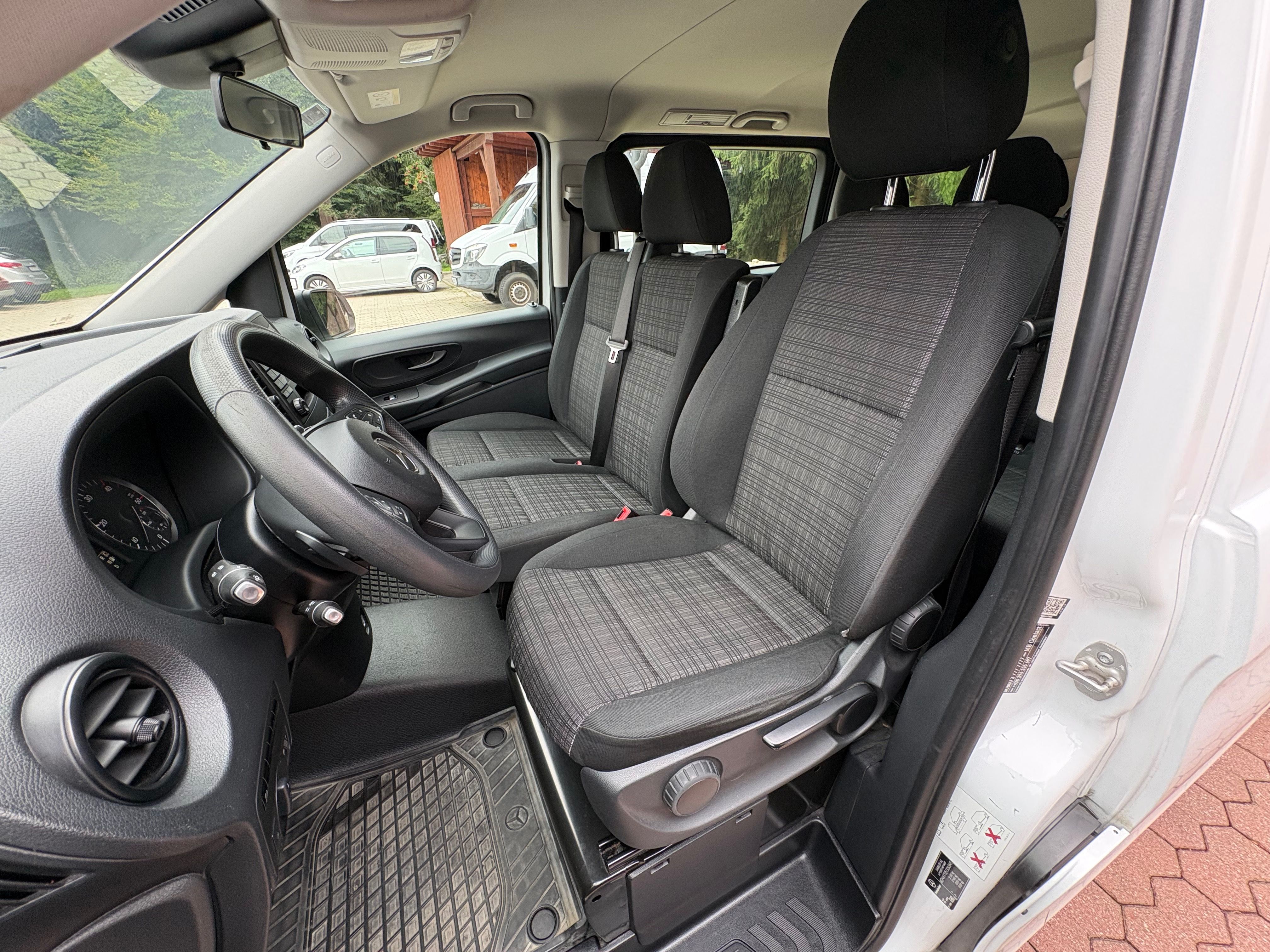 Mercedes-Benz Vito, 119 CDI 4MATIC XL / 9 míst - fotka 6