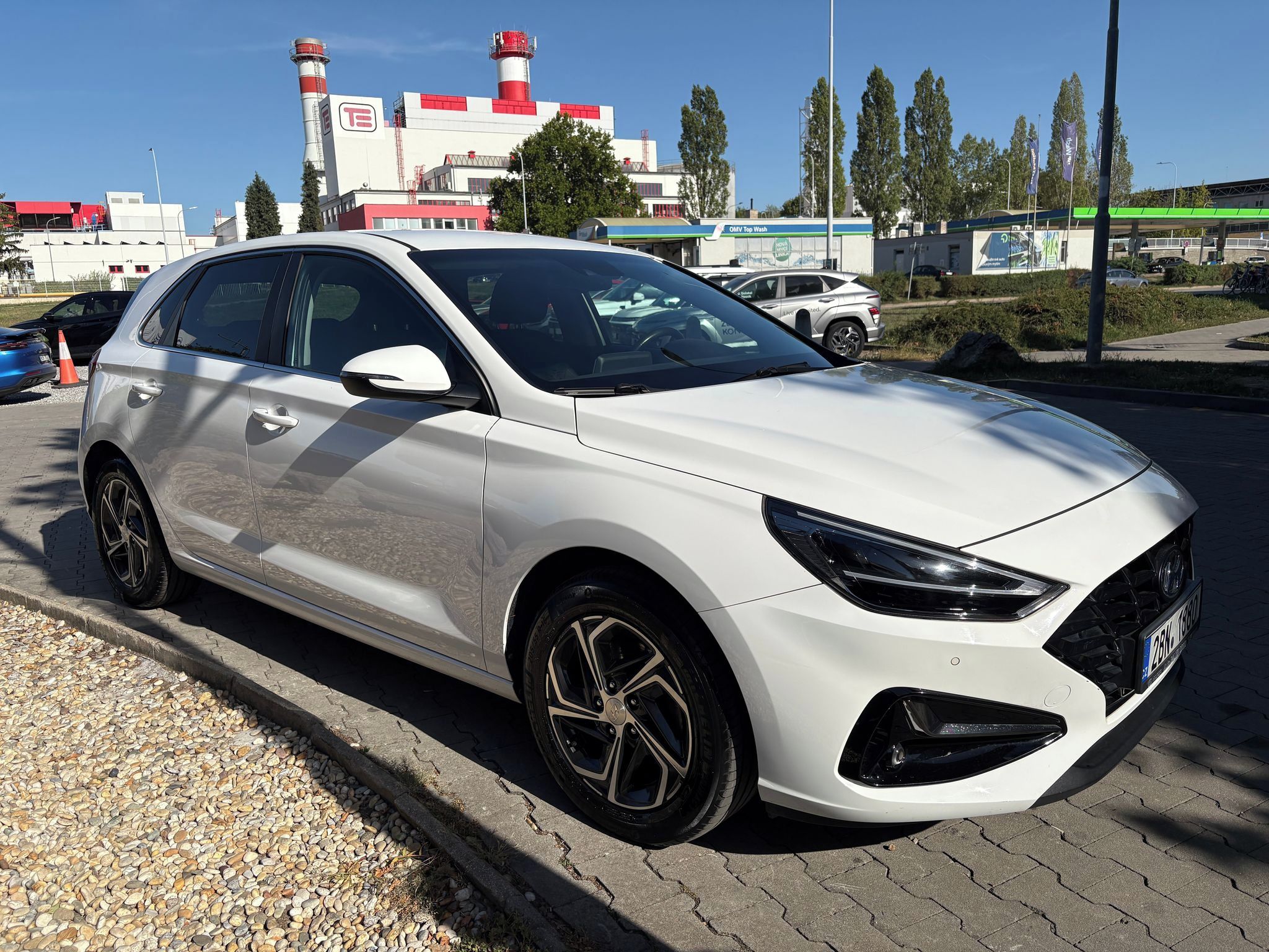 Hyundai i30, Smart 1.5i 81kW - fotka 5