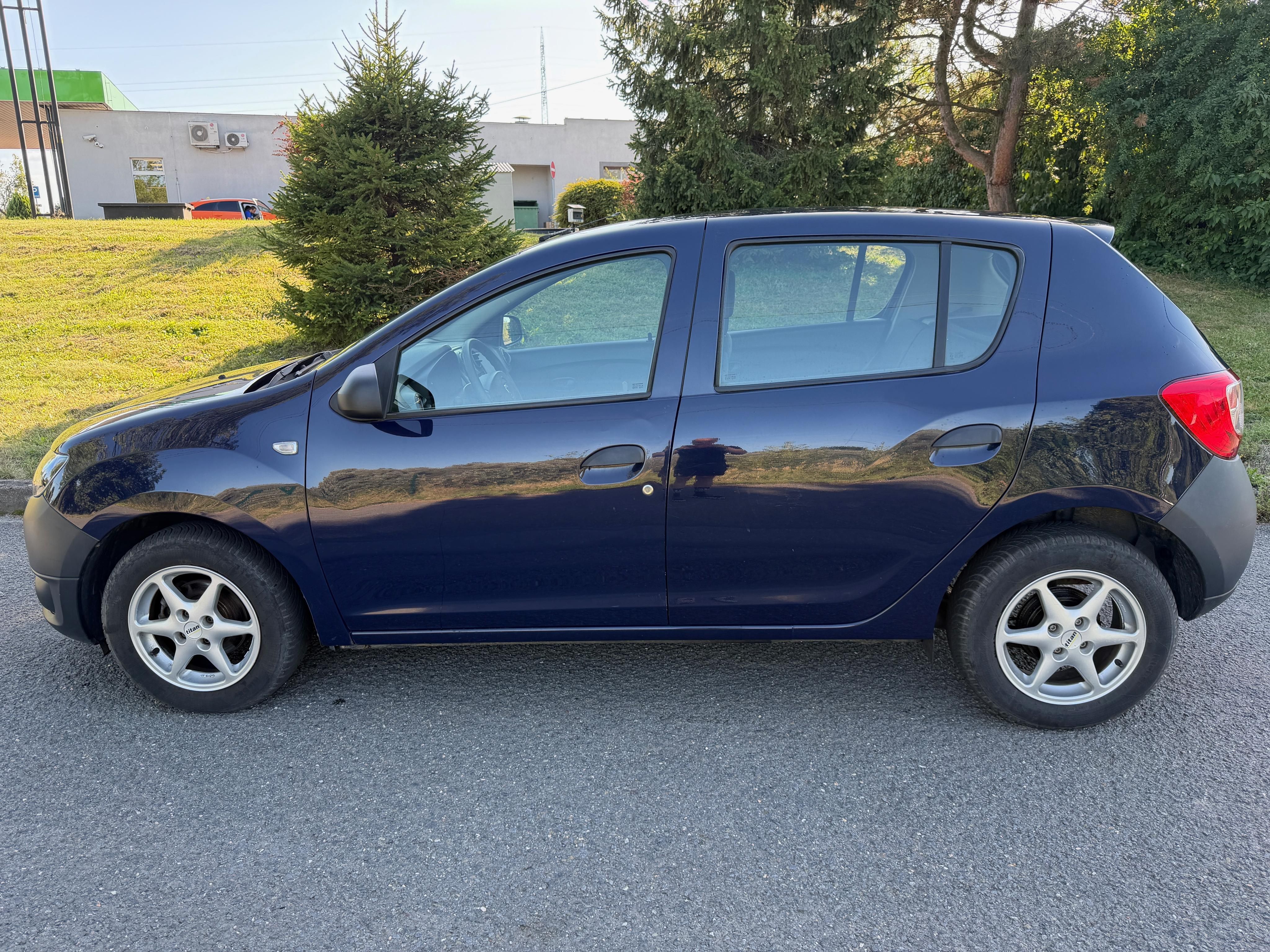 Dacia Sandero, 1.2i-1.majitel,Tažné - fotka 2