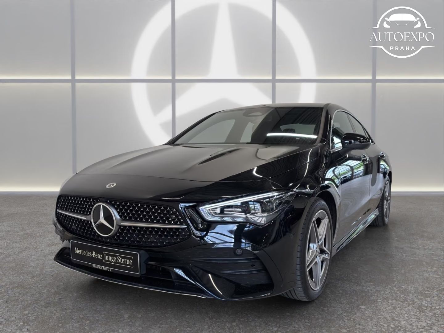 Mercedes-Benz CLA, 200 AMG LINE PREMIUM - fotka 2
