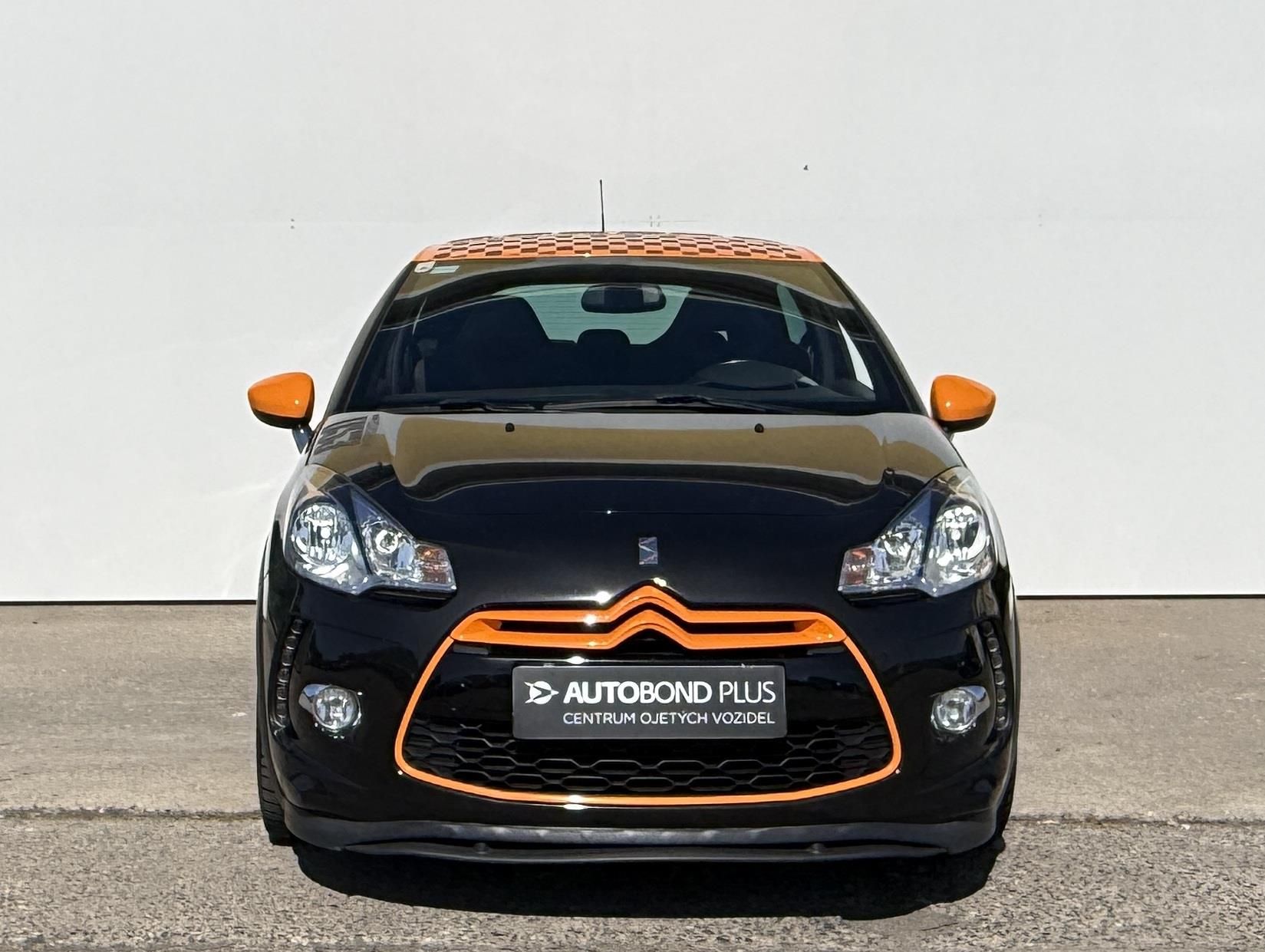 Citroën DS3, 1.6 VTi 152kW Sport - fotka 4