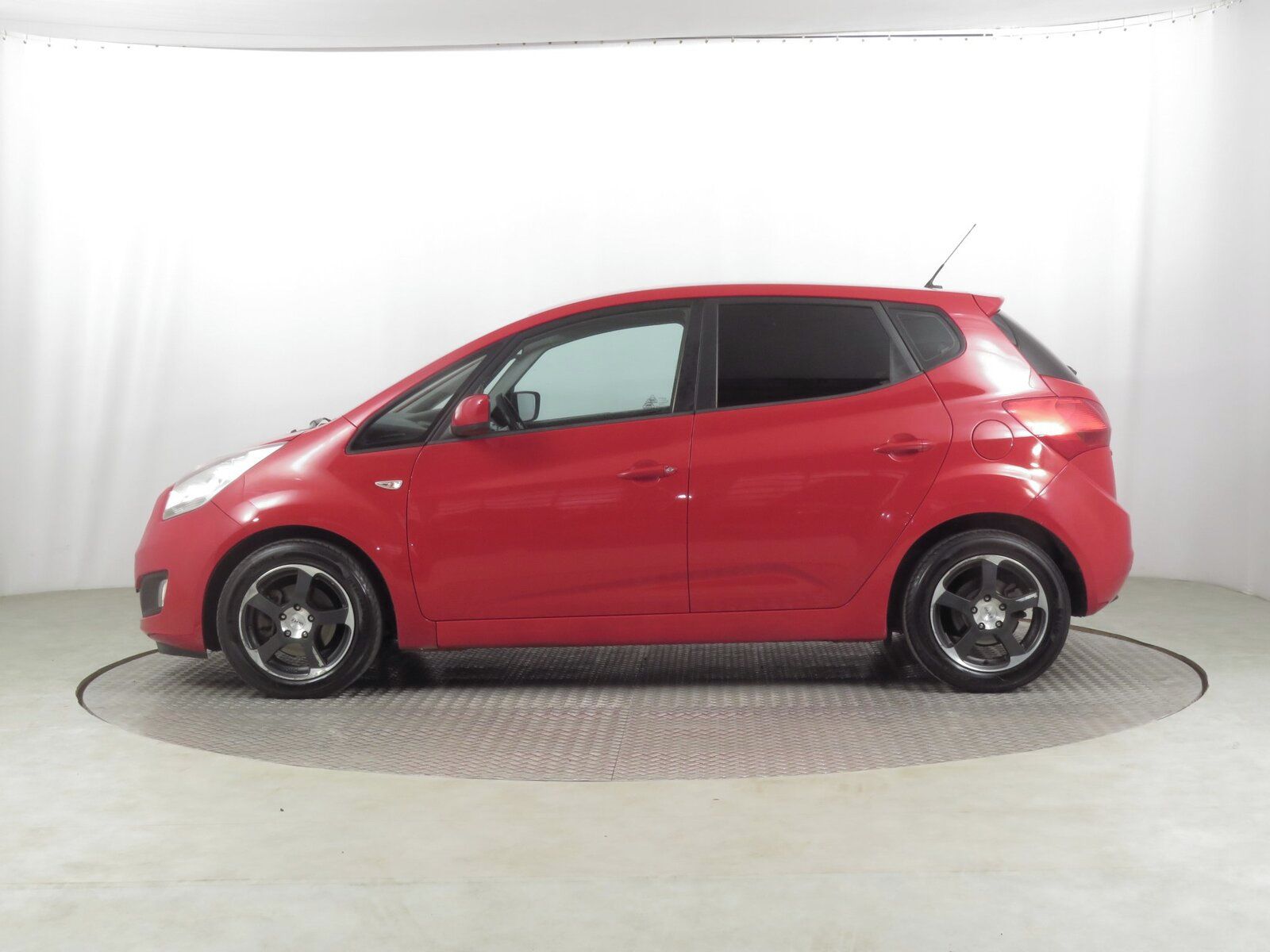 Kia Venga, 1.4 CRDi, levný provoz - fotka 3