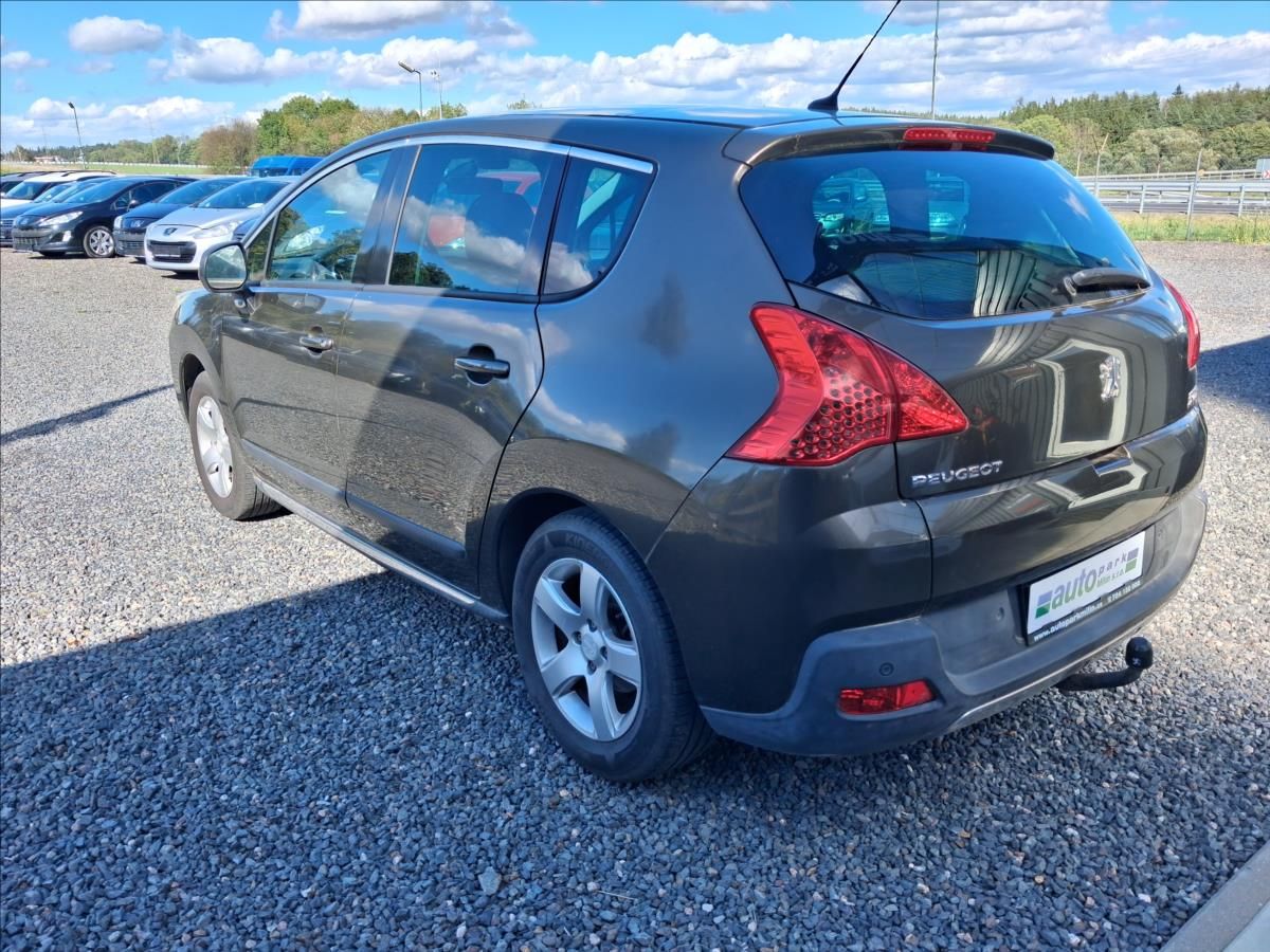 Peugeot 3008, 1,6 115kw, panorama - fotka 5