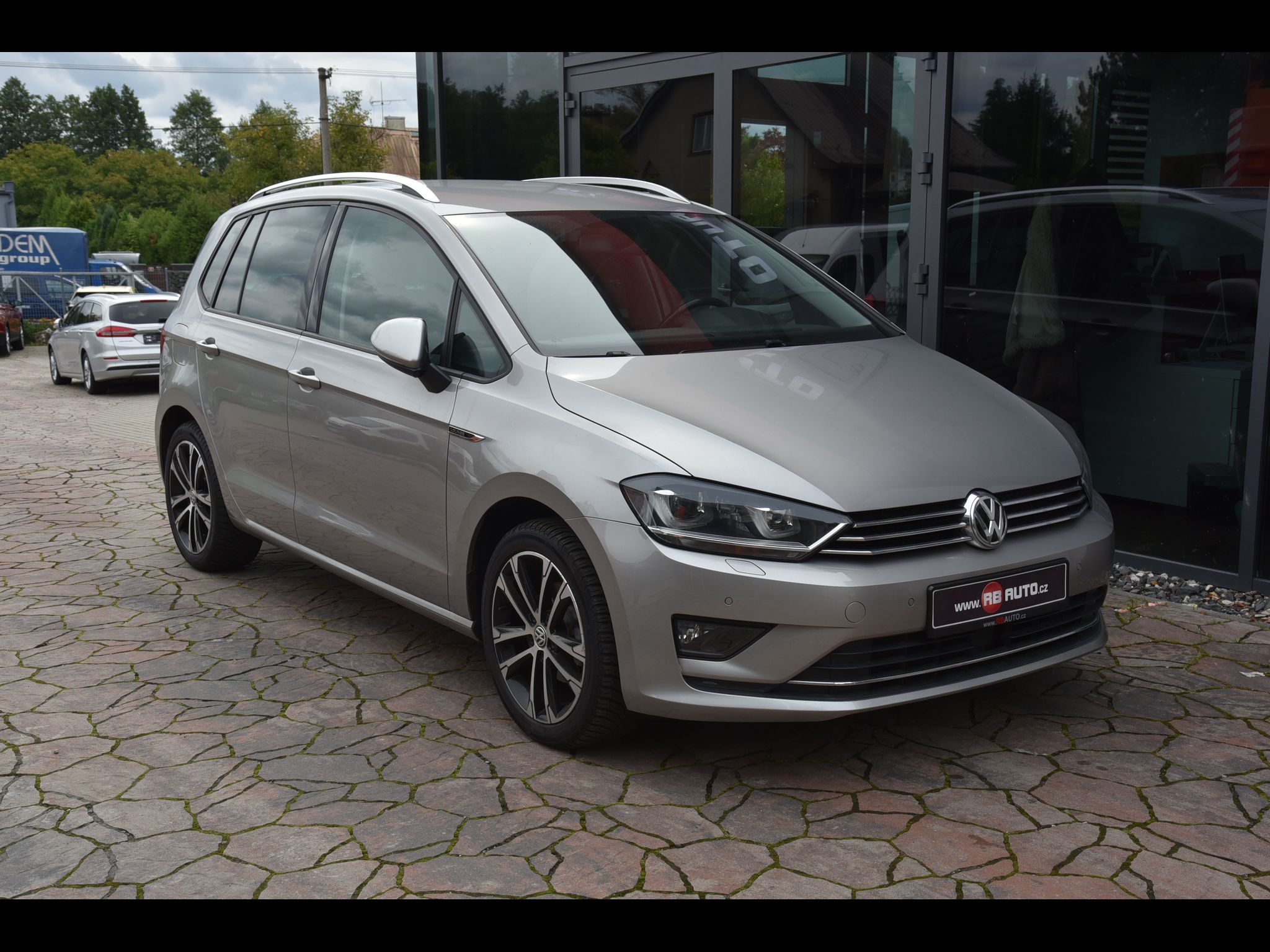 Volkswagen Golf Sportsvan, 1.2 TSi 81kw DSG - fotka 2