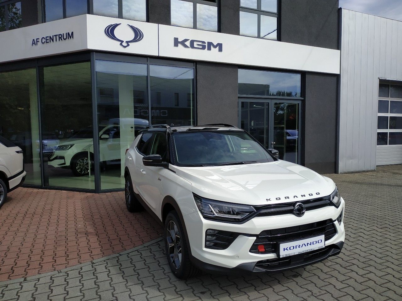 KGM Korando, 1.5T,ELEG.,2WD,AT,SKLADEM - fotka 3