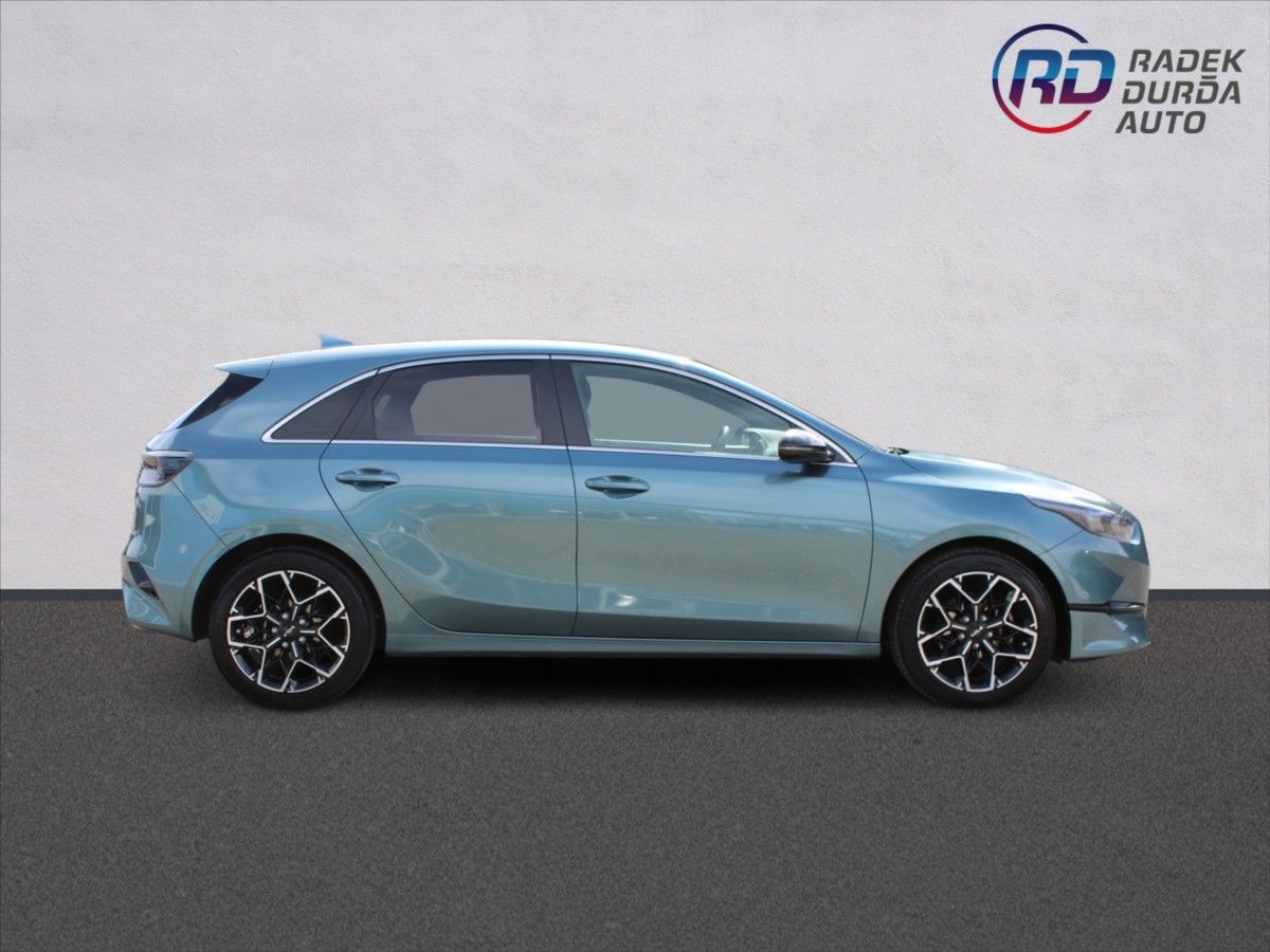 Kia Cee´d, 1,5 TGDI  1MAJ,ZÁRUKA,EDICE 30 - fotka 4