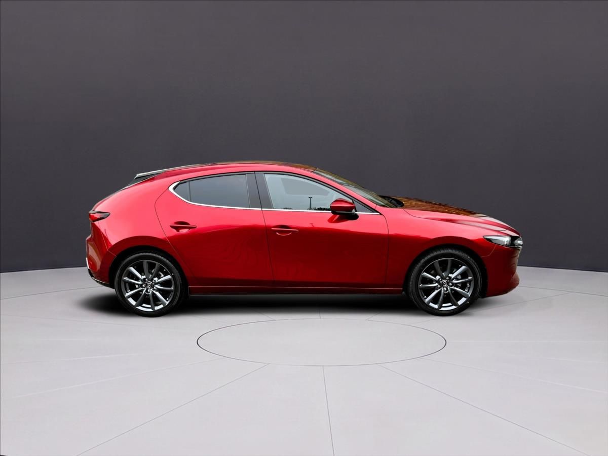 Mazda 3, 2,5 HB 6MT FWD CENTRE-LINE - fotka 4