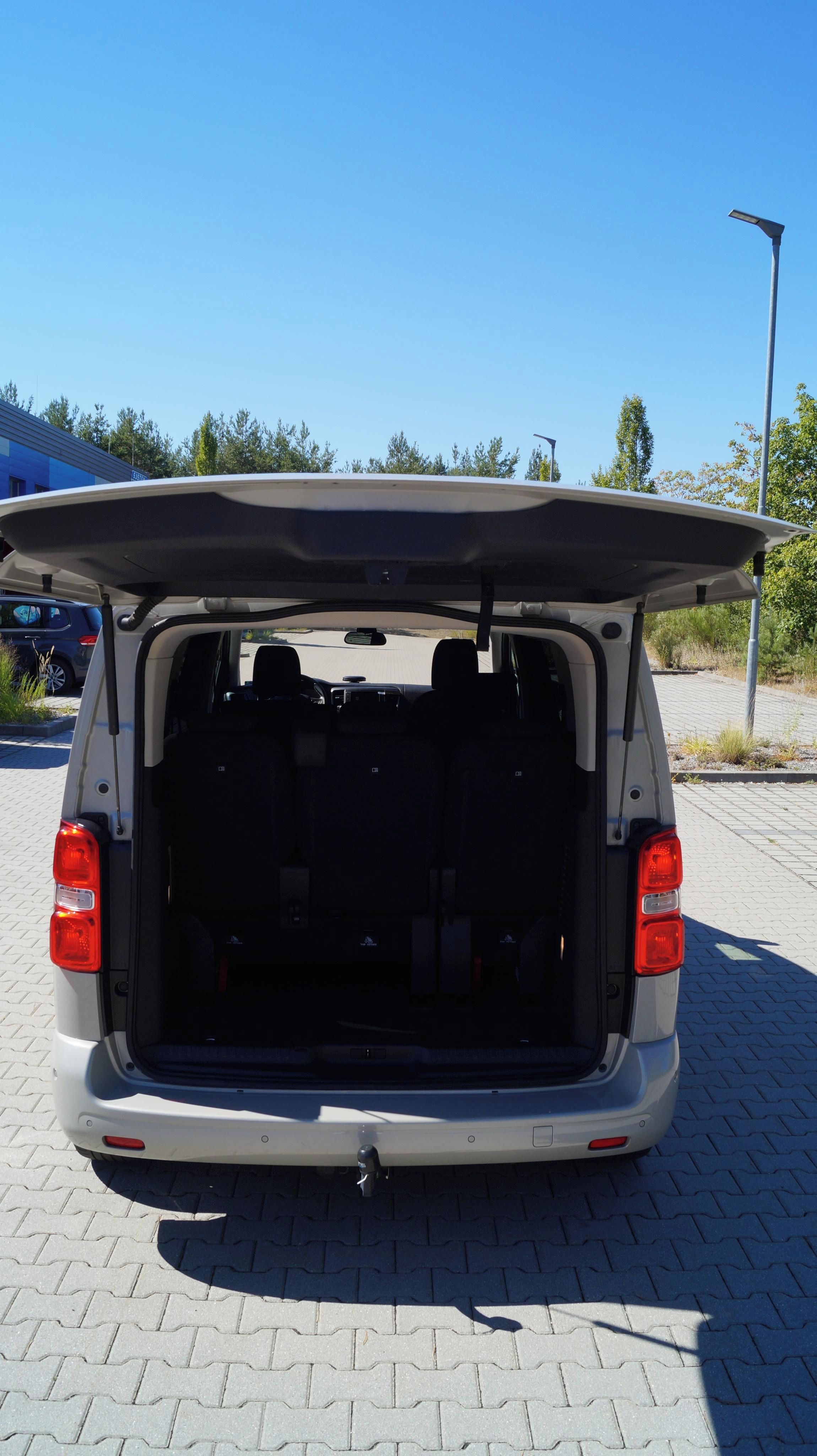 Peugeot Traveller, Traveller BlueHDi 150 S&S - fotka 5