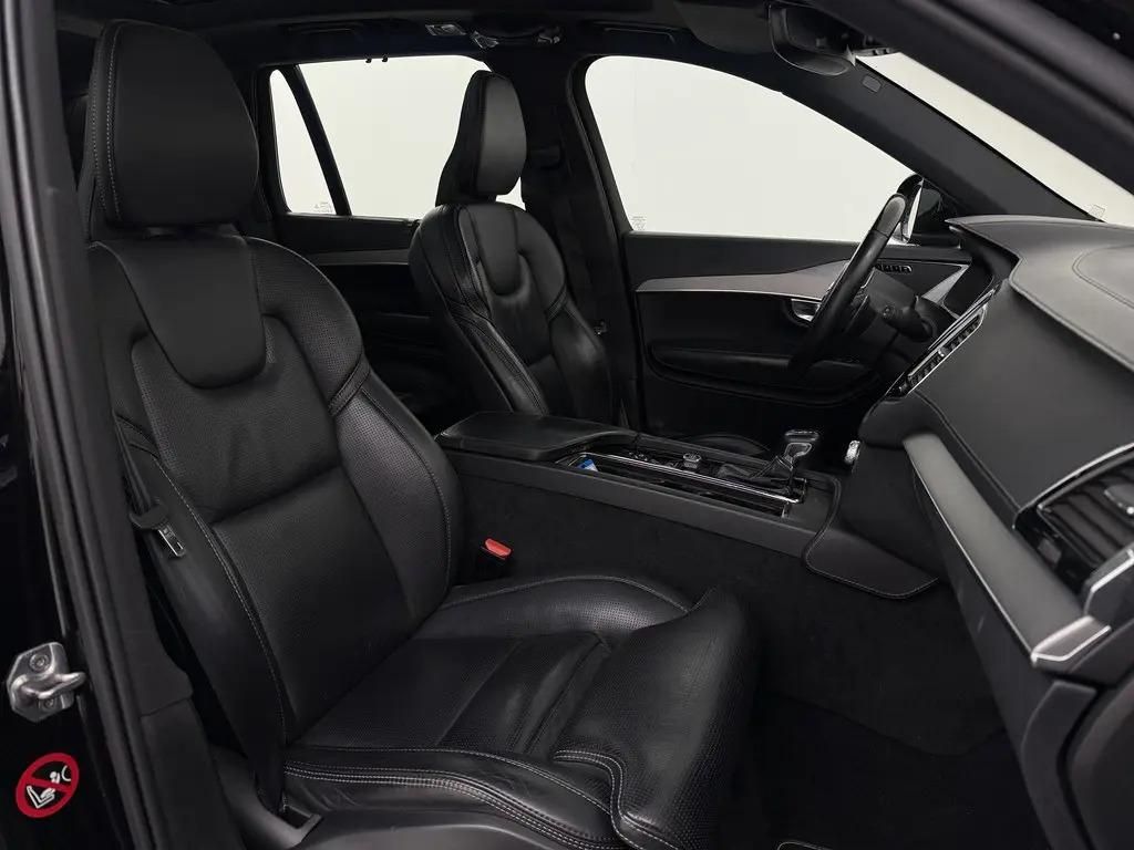 Volvo XC90, 2.0D5 173 Aut. R-Desing AWD TZ - fotka 4