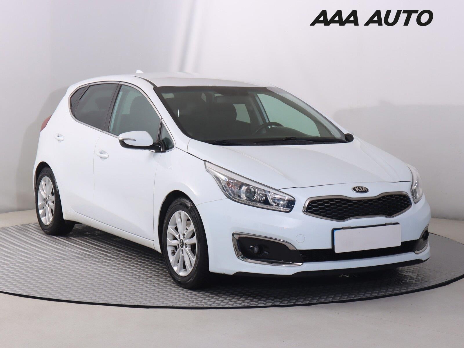 Kia Cee´d, 1.4 MPI, Serv.kniha