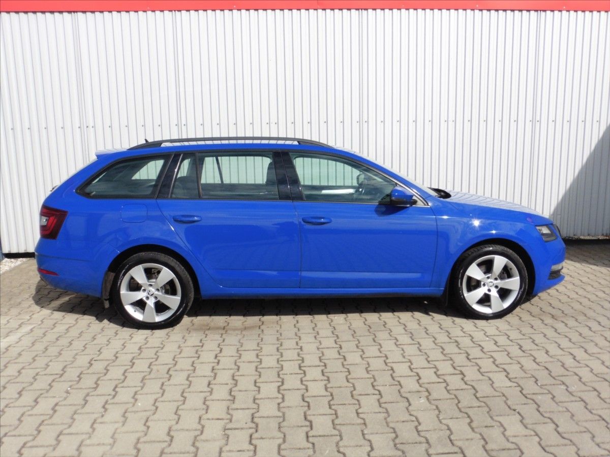 Škoda Octavia, 2,0 III Combi 2,0 TDI Navi, Le - fotka 4