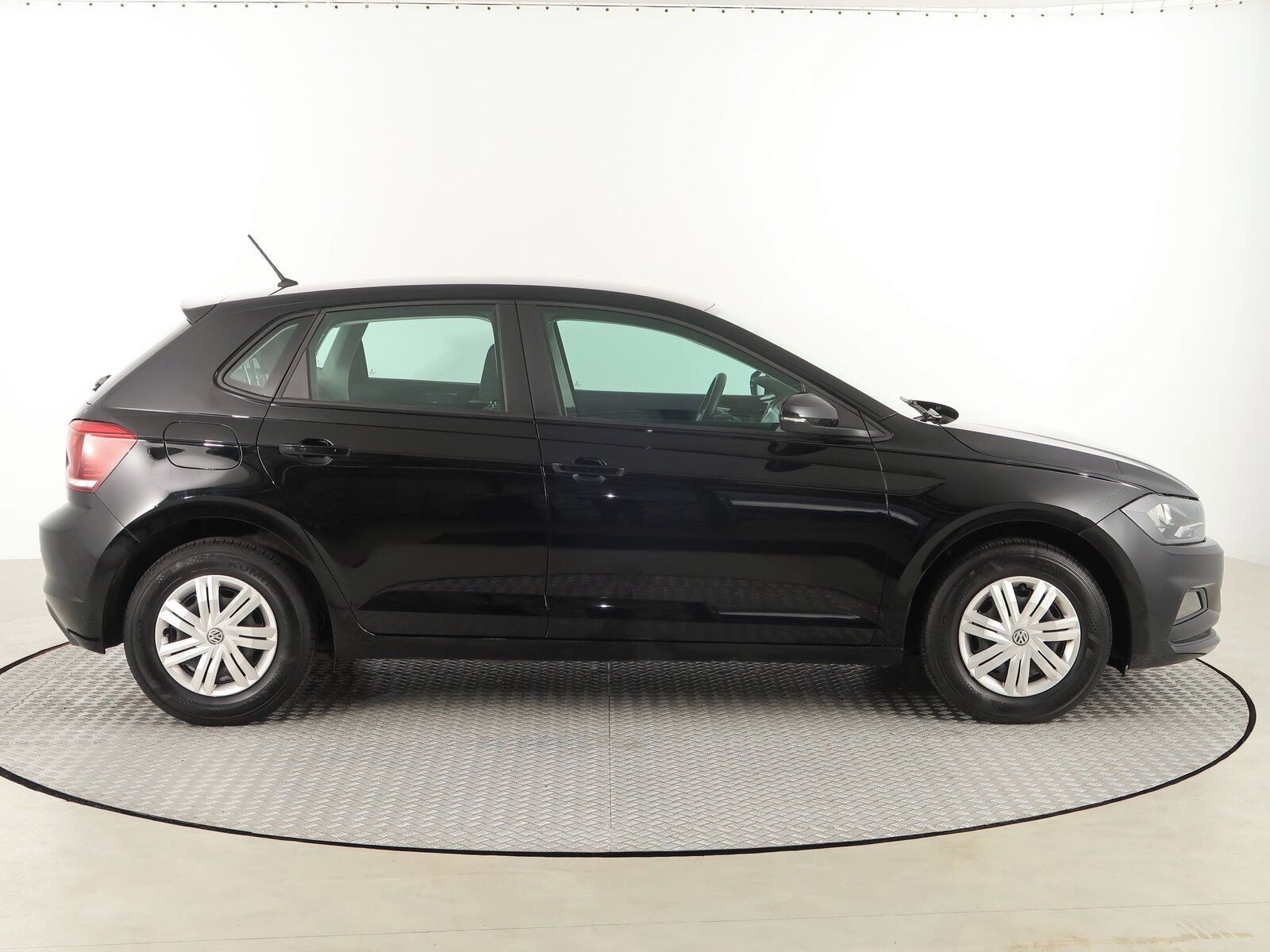 Volkswagen Polo, 1.0 - fotka 6