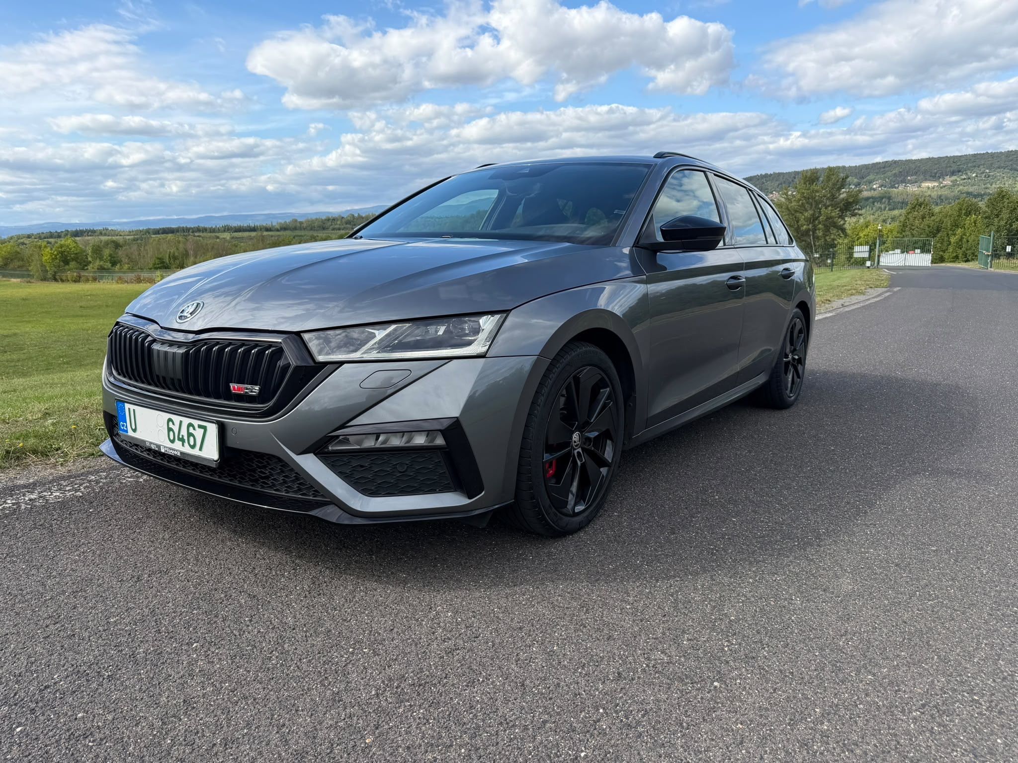 Škoda Octavia, rs 2.0 tsi, dsg, 180 kw - fotka 6