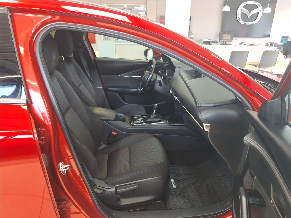 Mazda CX-30, 2.0 e-Skyactiv-X186 GT Plus - fotka 6