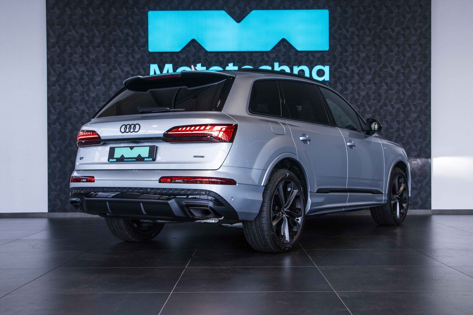 Audi Q7, 50 TDI, Vzduch, HUD, Masáž - fotka 5