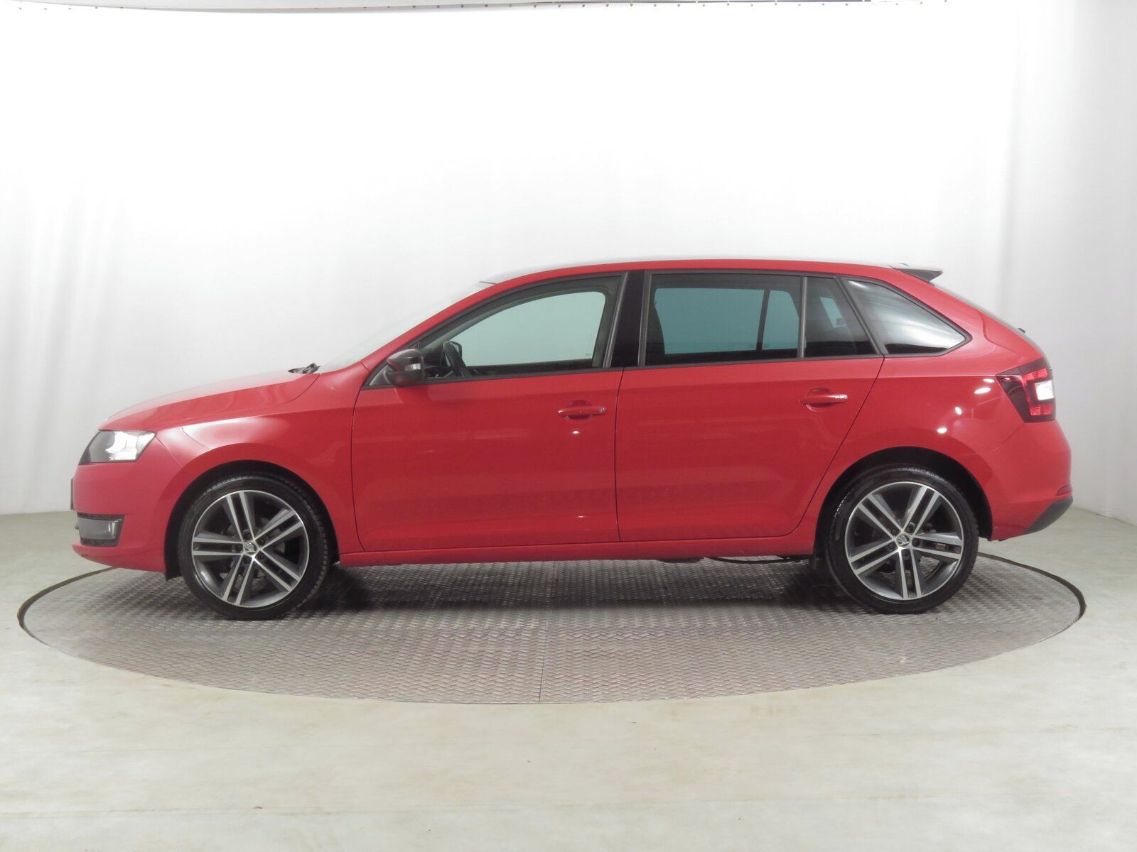 Škoda Rapid, 1.2 TSI, Spaceback, Automat - fotka 3