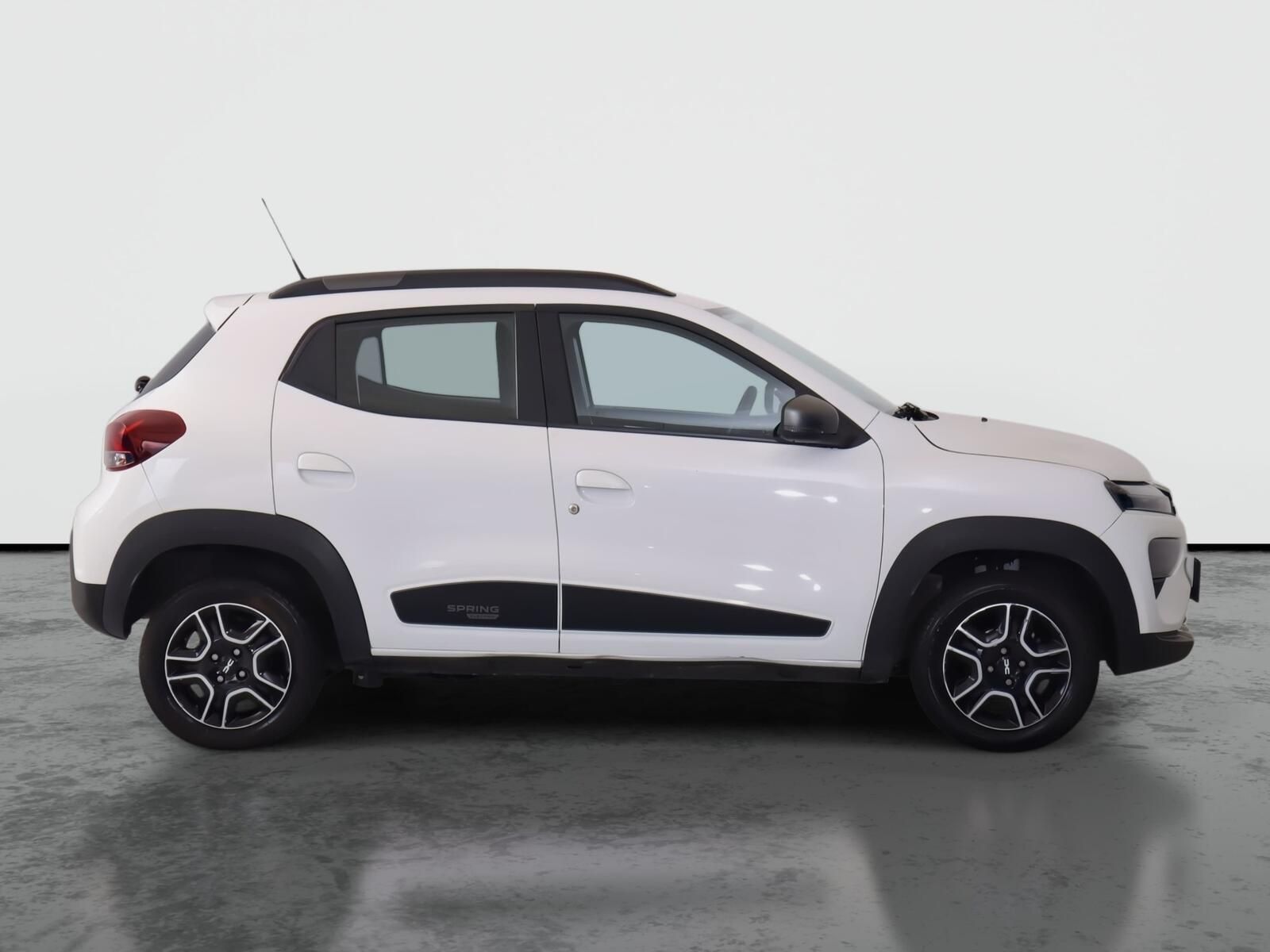 Dacia Spring, Electric 45 (27 kWh), SoH 91% - fotka 6