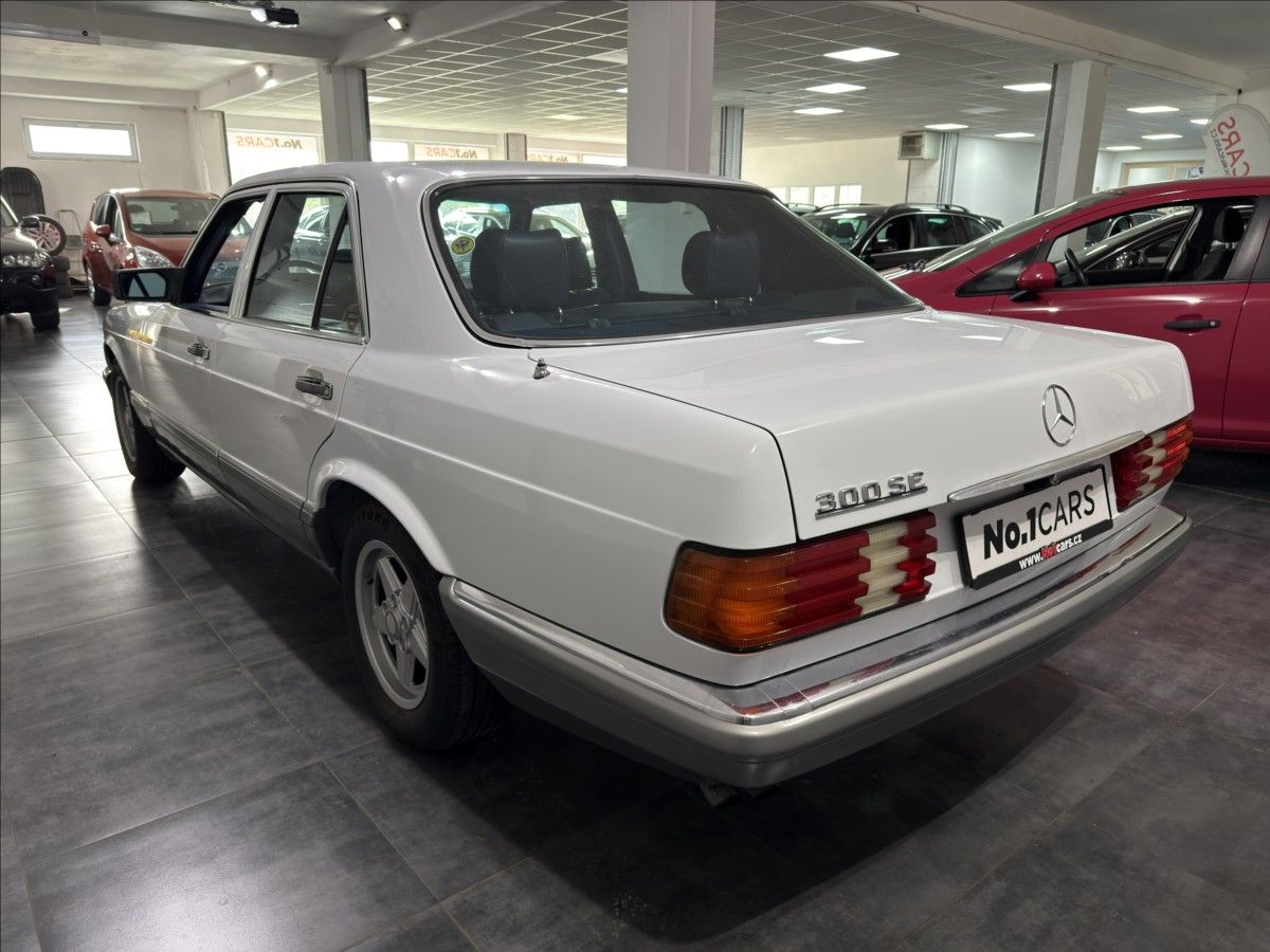 Mercedes-Benz Třídy S, 3,0   SE 300 W126 V6 ŠPANĚLSKO - fotka 4
